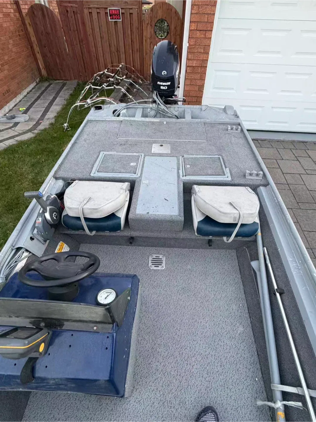 Aluminum Fishing Boat with Evinrude 90 and Minn Kota Maxxum image indicator(2)