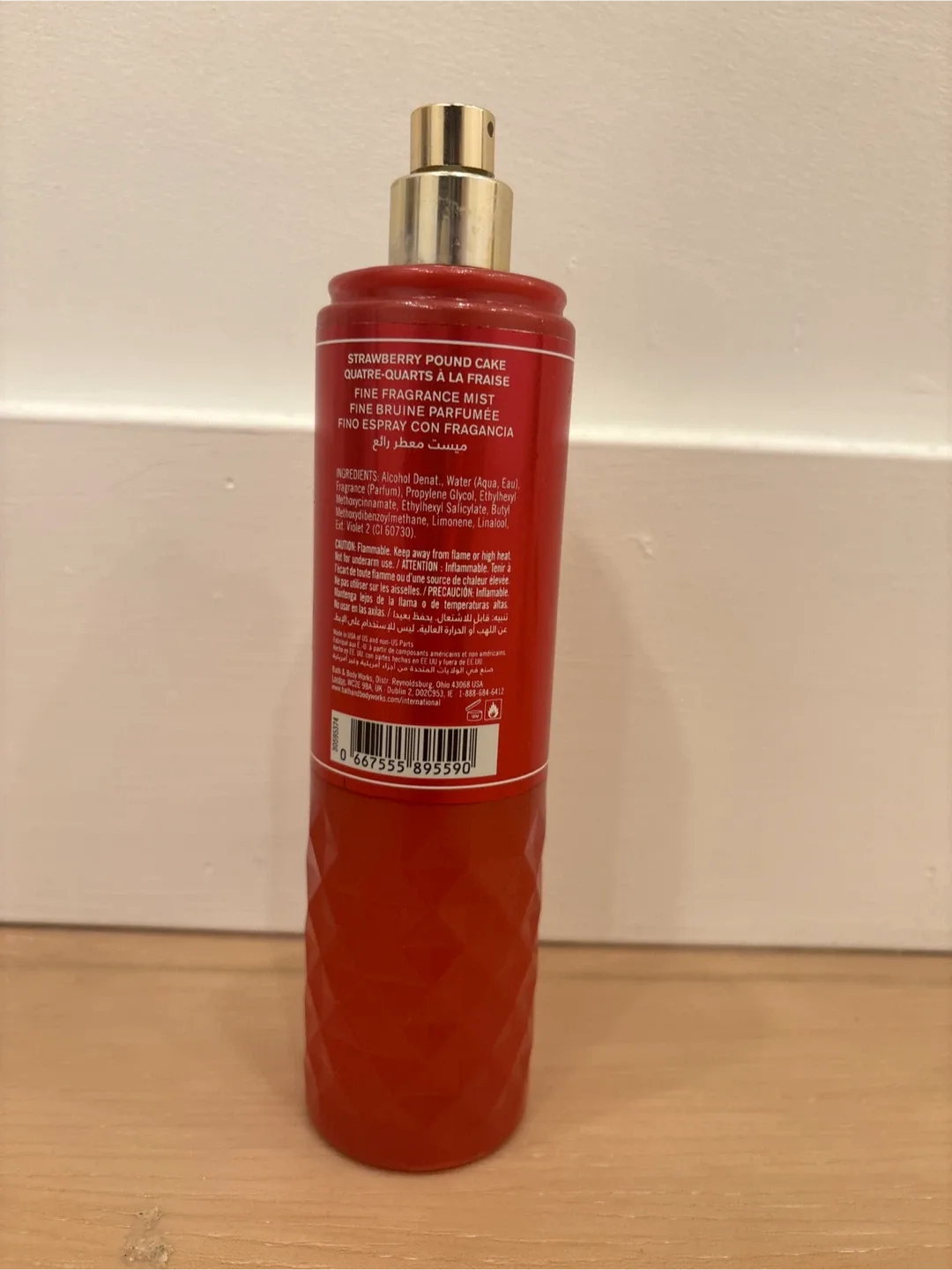 Bath & Body Works Strawberry Pound Cake Mist image indicator(2)