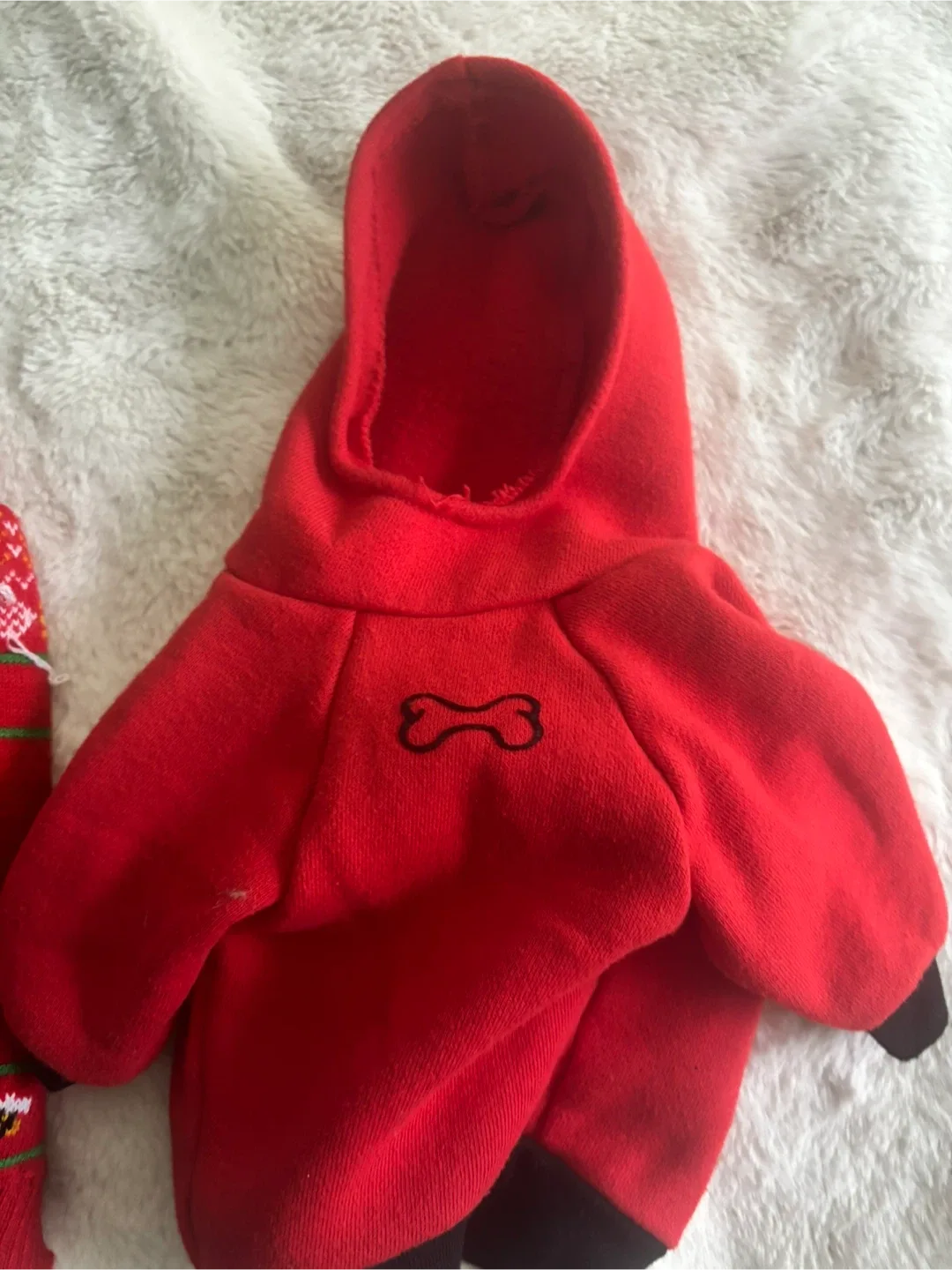 Dog Sweaters & Hoodie image indicator(3)