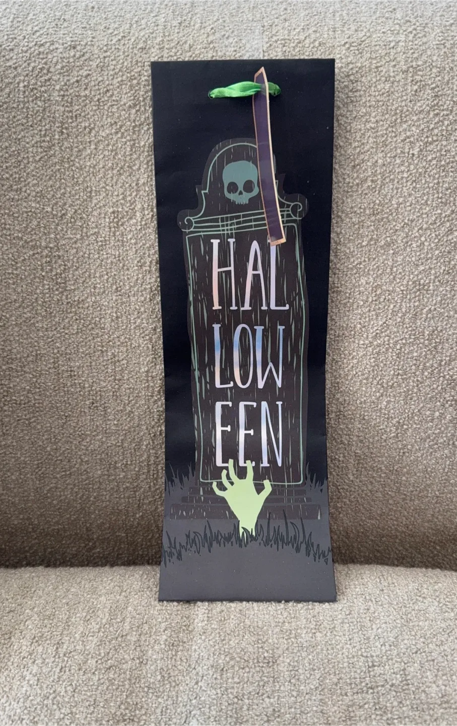 Voila Halloween Gift Bags image indicator(2)