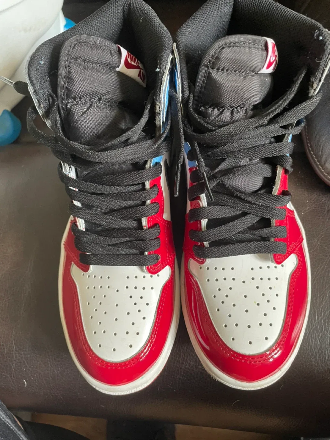 Nike Air Jordan 1 High Red/White/Blue image indicator(2)