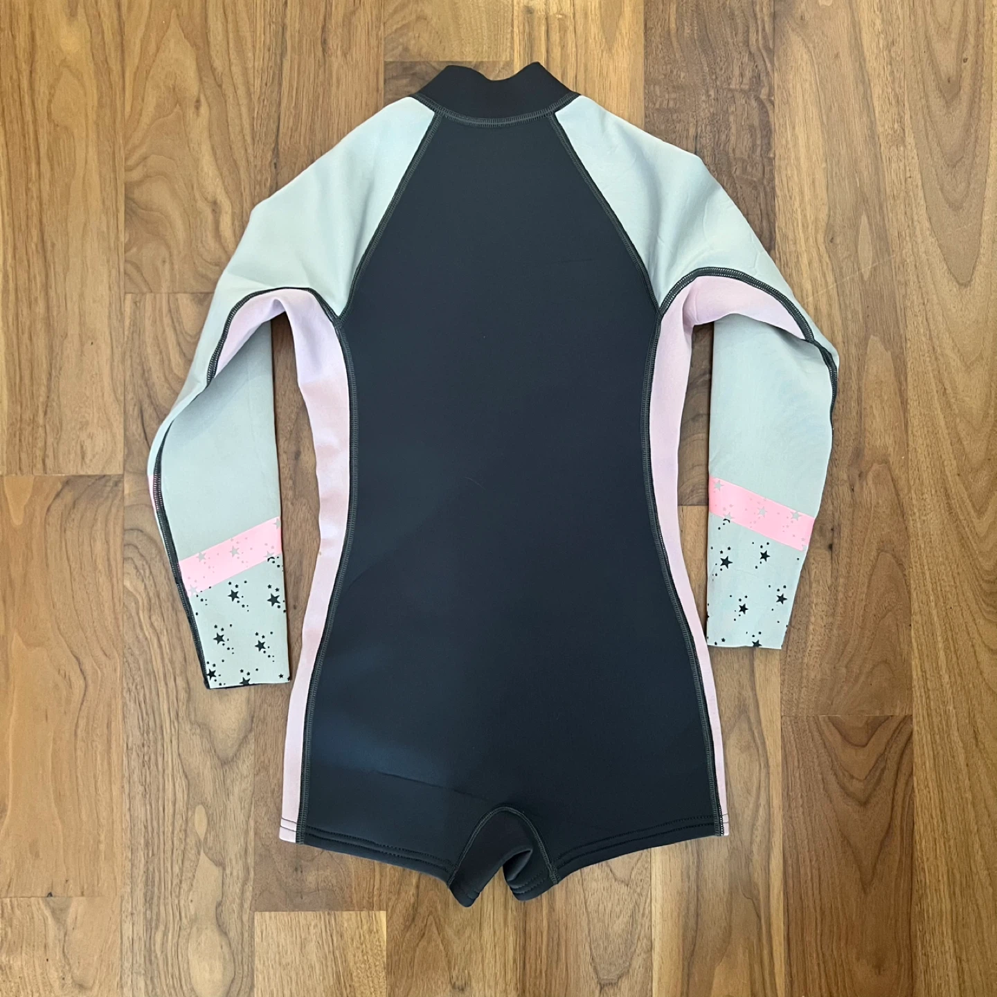 XCEL Girl’s Wetsuit - Size 10 - photo 2