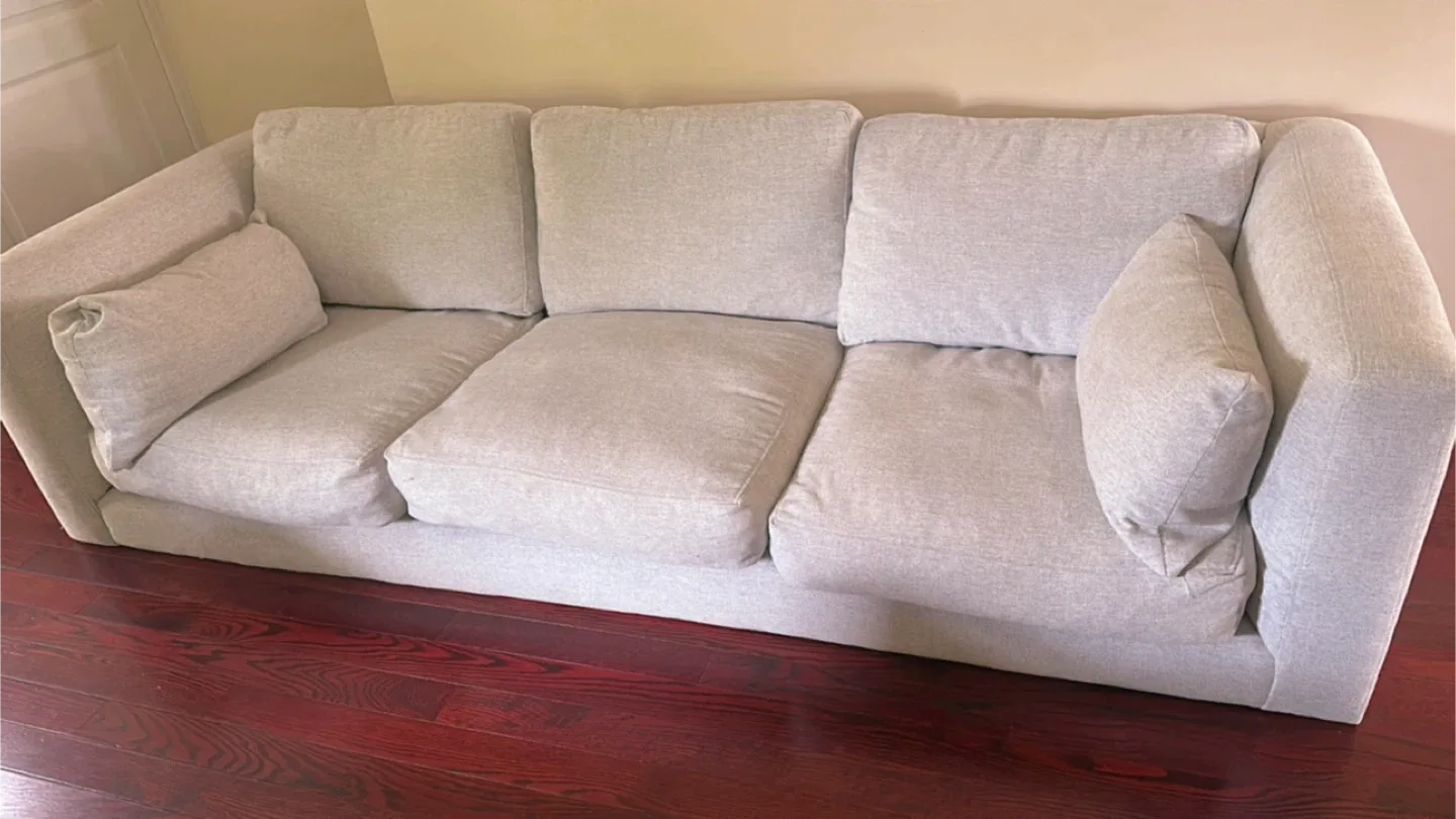 Comfortable Light Grey Lounge Chair image indicator(2)