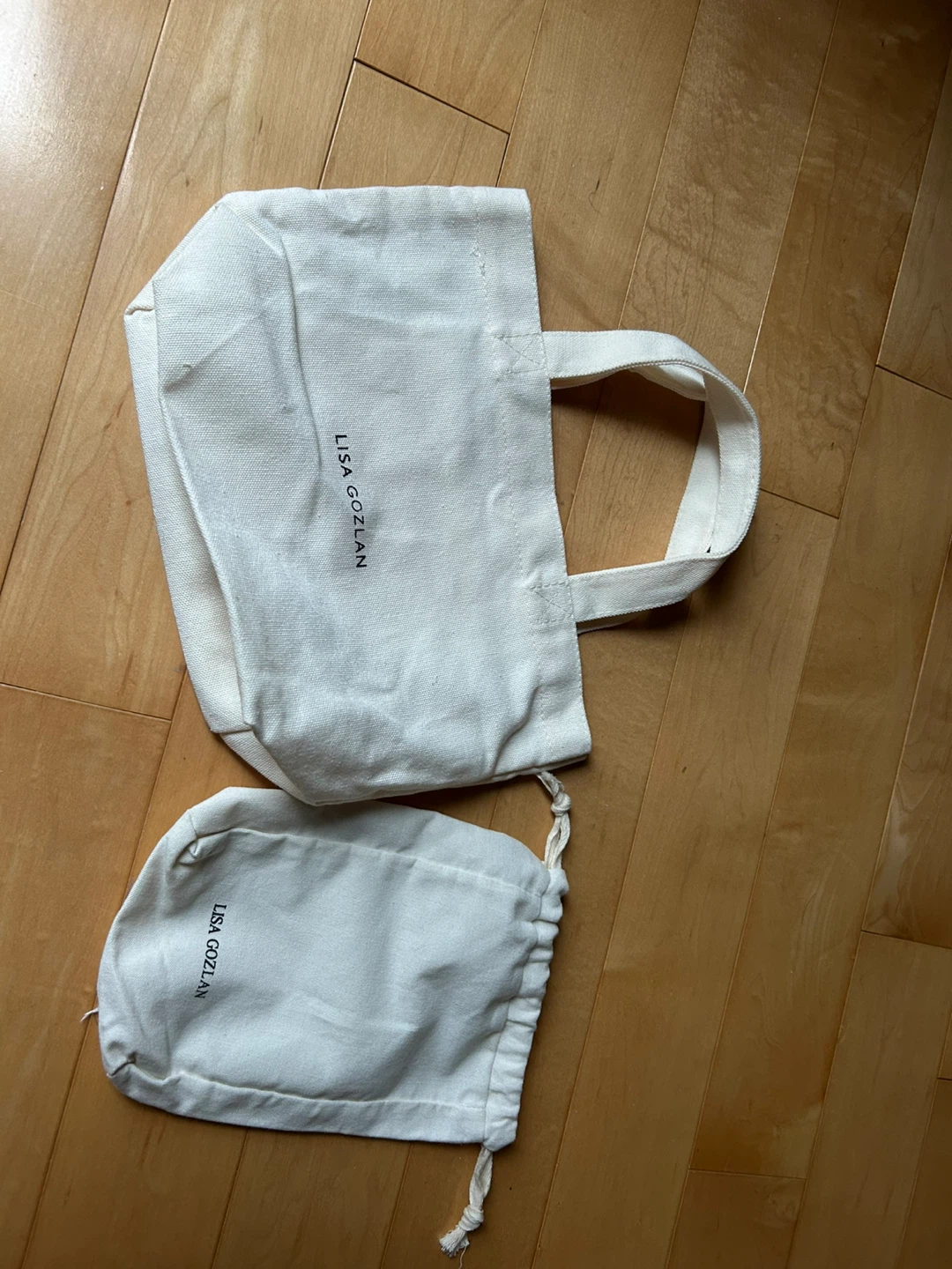 Lisa Gozlan White Tote Bag & Drawstring Pouch