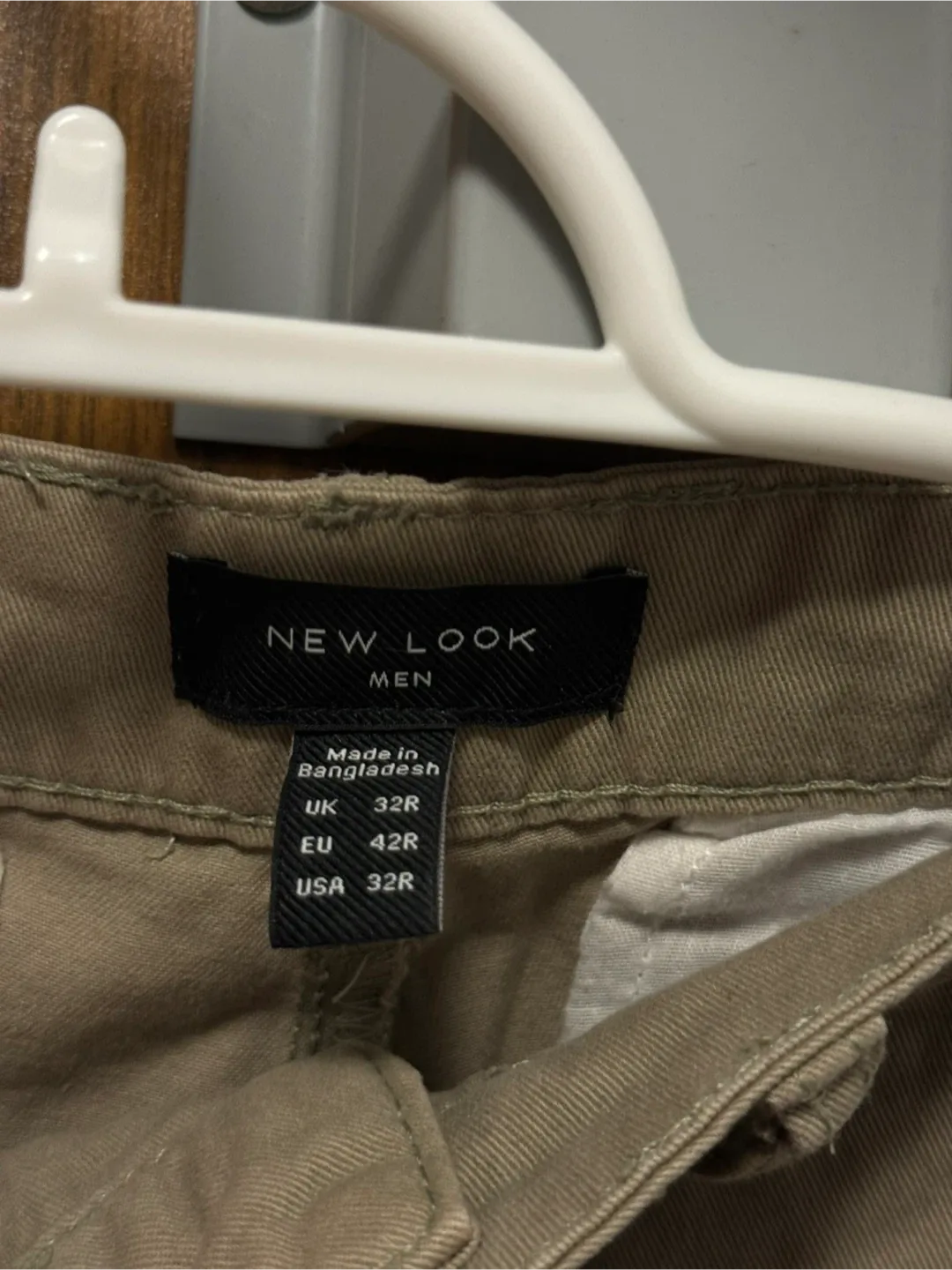 Bundle of 6 Pants/Jeans (32-34) image indicator(2)