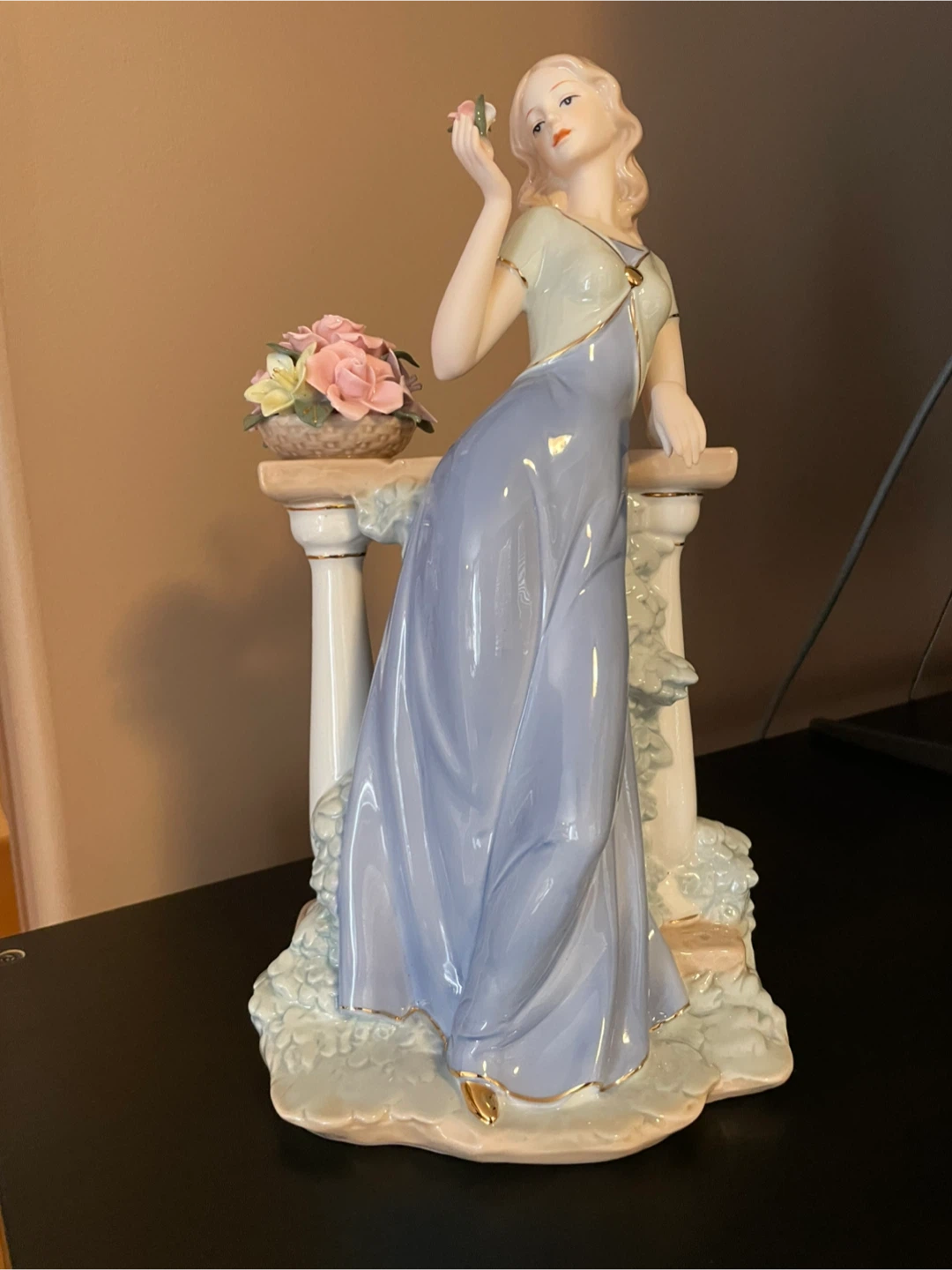 Lladro Style Porcelain Figurine