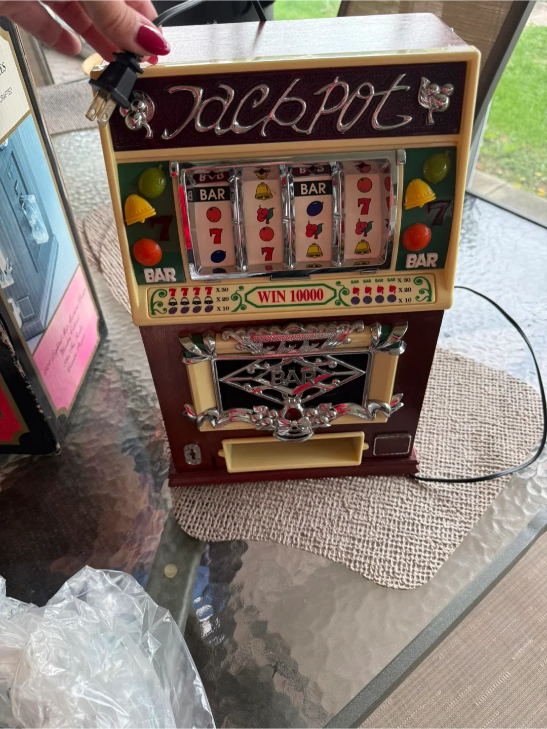 Back to the Oldies Lighted Slot Machine Radio image indicator(4)