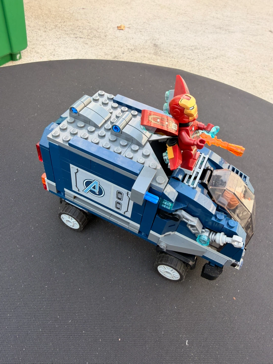 LEGO Marvel Avengers Iron Man Truck - photo 5