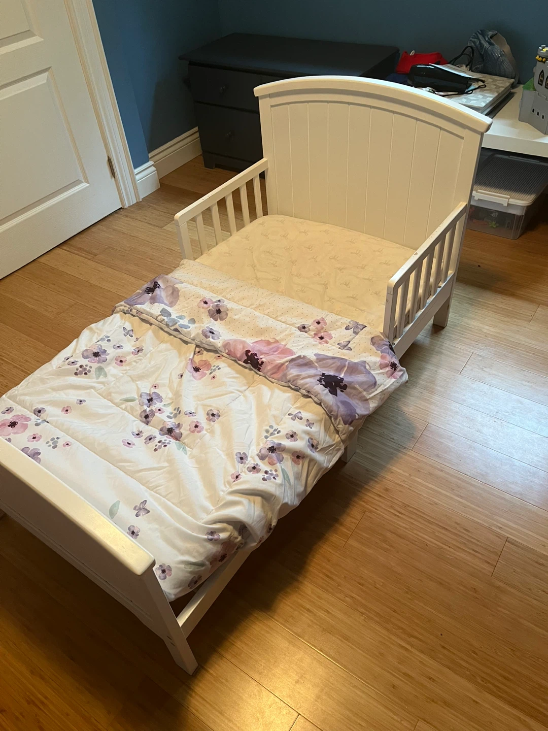 Toddler bed, mattress, and Toddler Bedding Set
