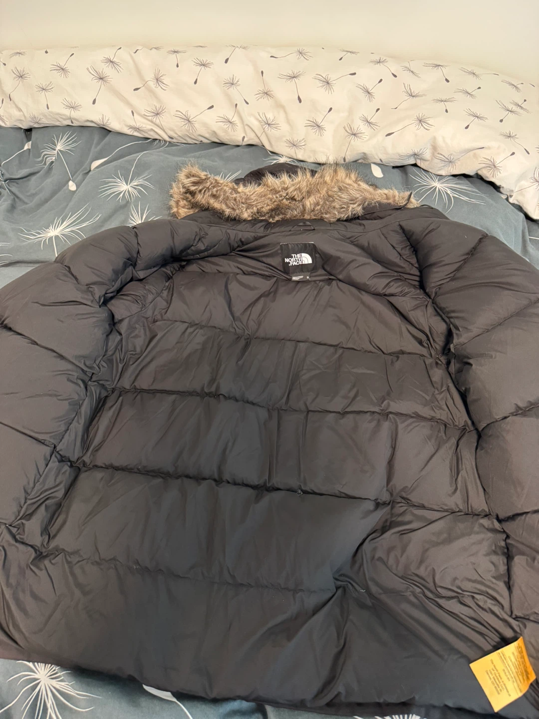 The North Face Black Parka - photo 2