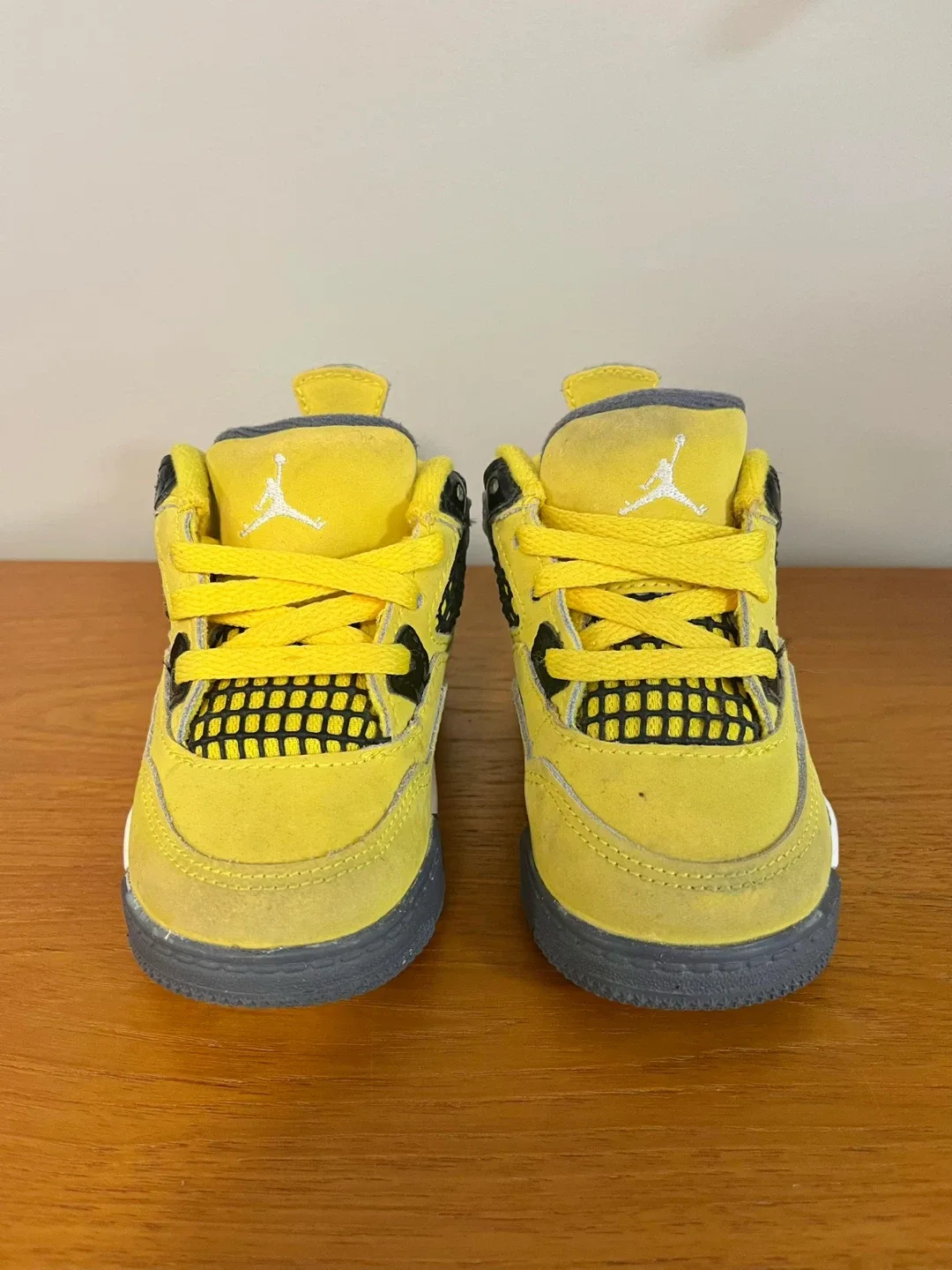 Nike Air Jordan 4 Retro Lightning Kicks - Toddler Size 5C image indicator(3)