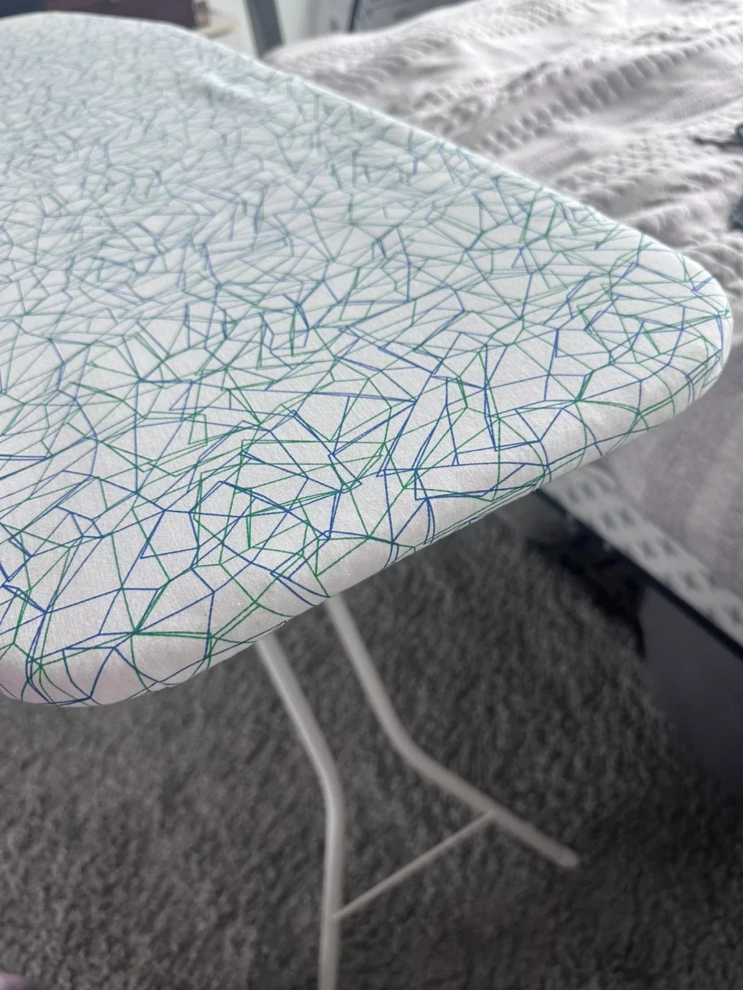 IKEA RUTER Ironing Board - White image indicator(4)