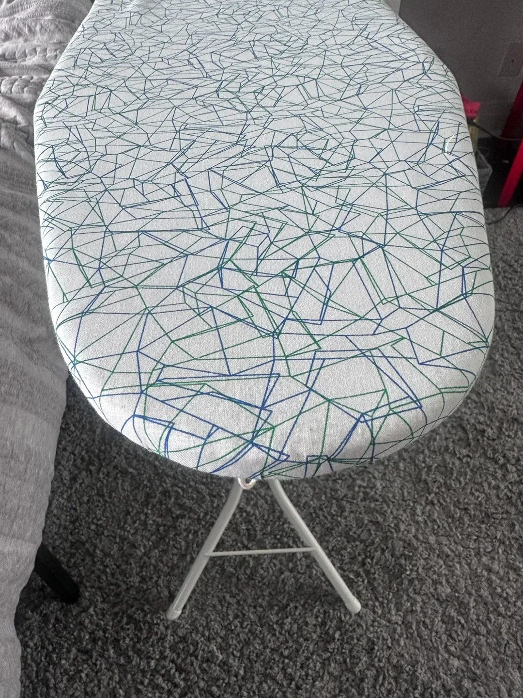 IKEA RUTER Ironing Board - White image indicator(3)