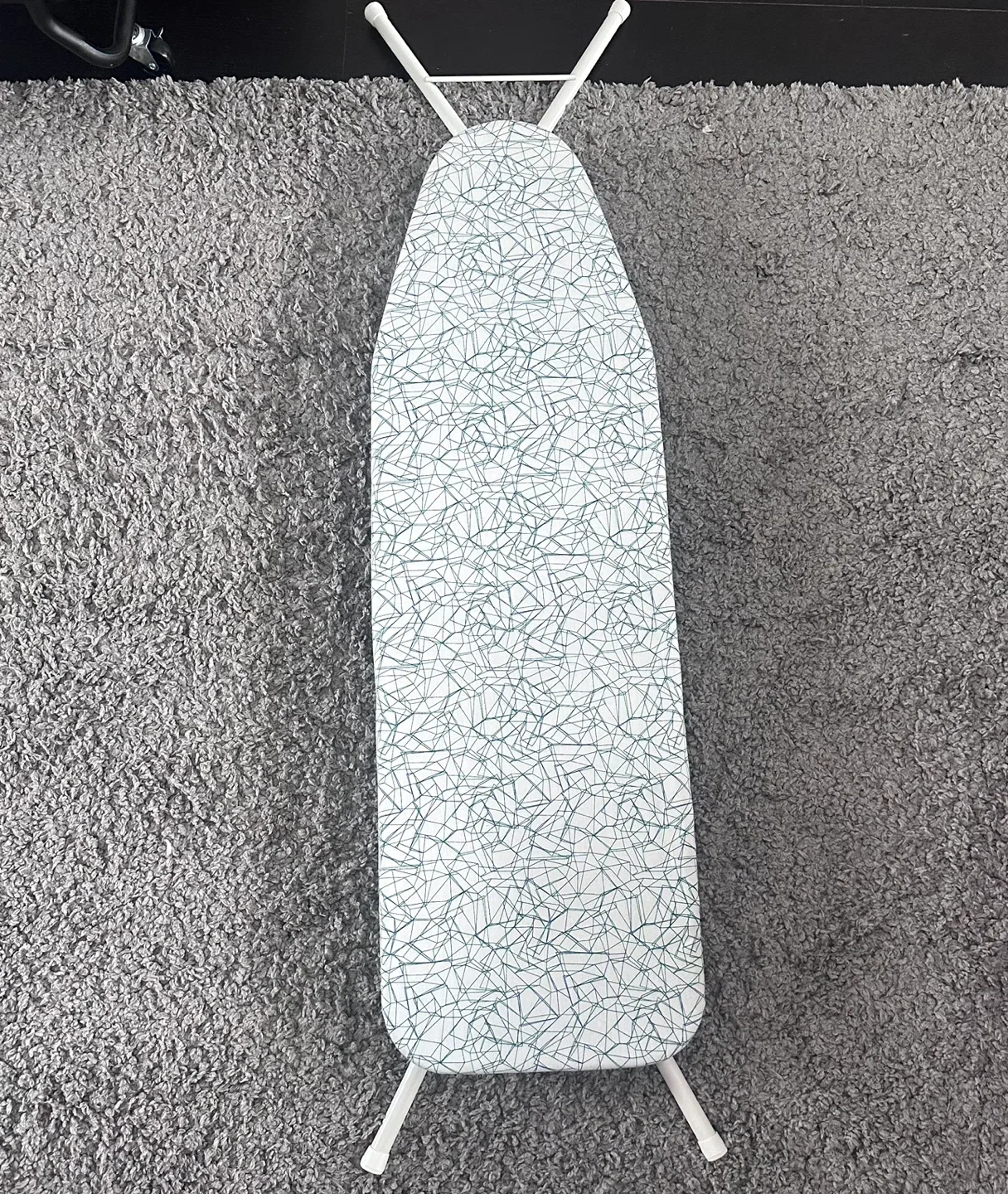 IKEA RUTER Ironing Board - White image indicator(2)