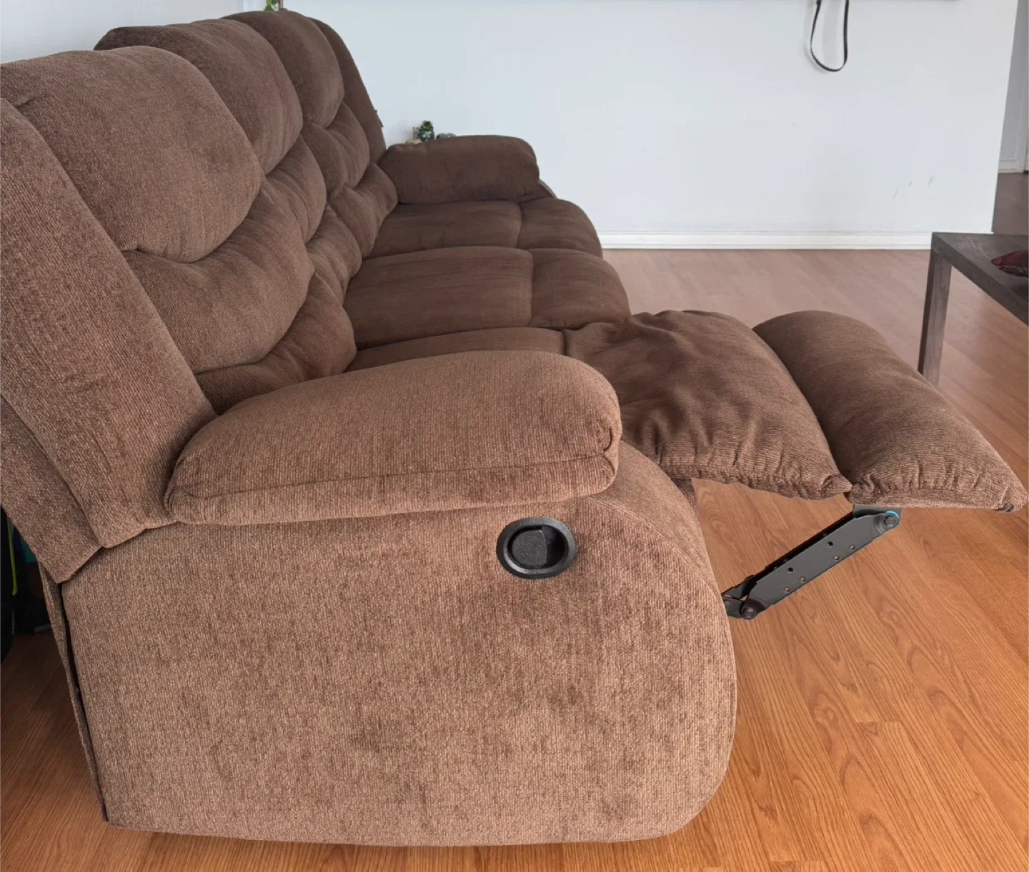 Brown Manual Reclining Sofa image indicator(3)