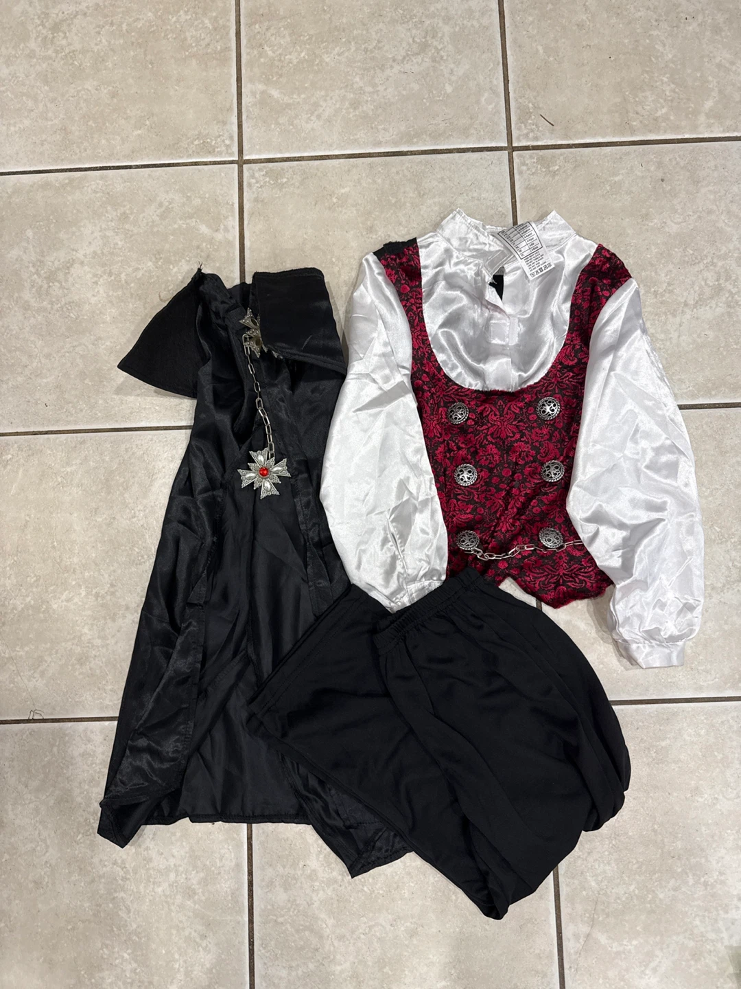Vampire costume - photo 2