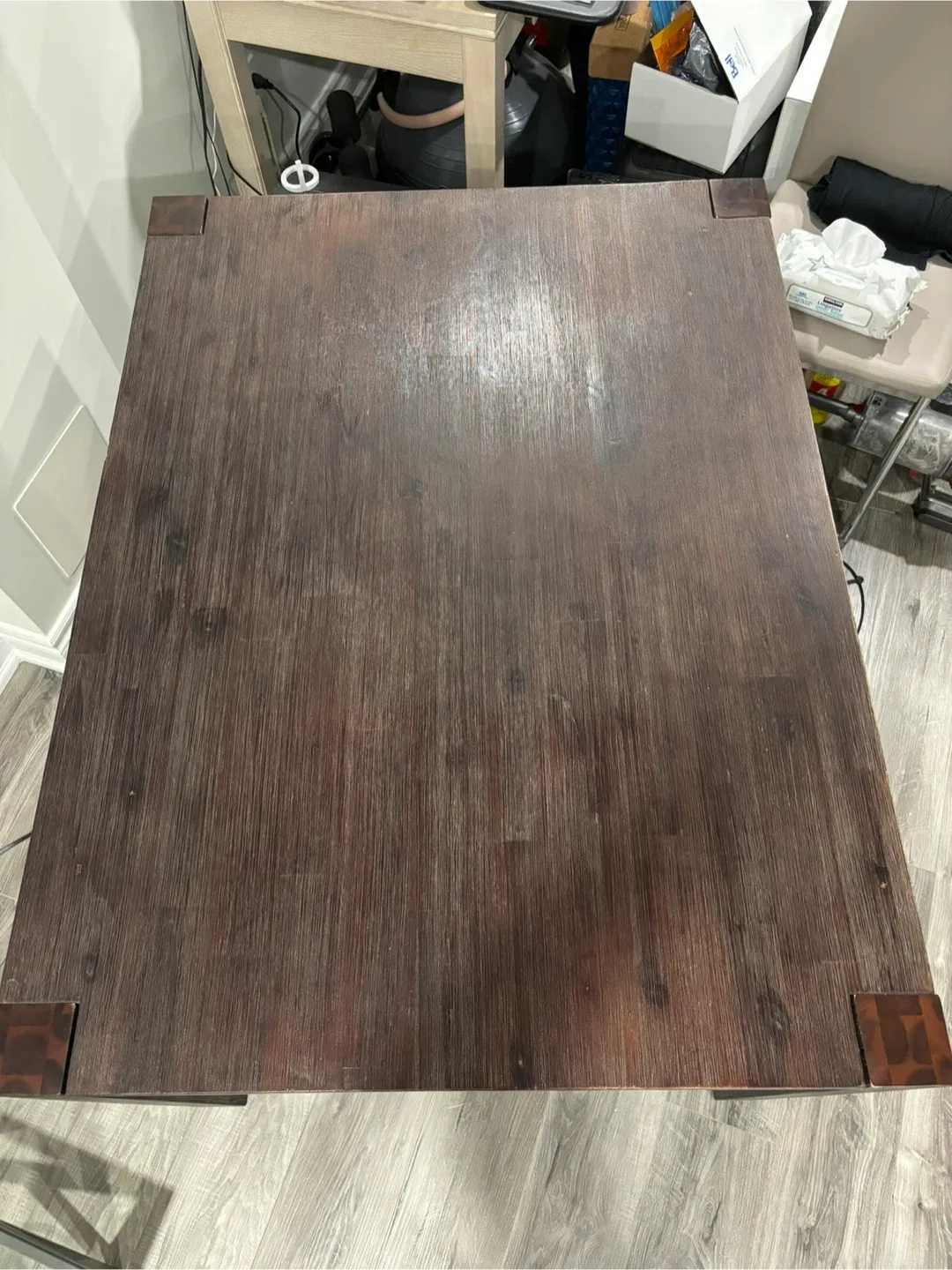 LIKE NEW Structube 4-6 seat wooden table image indicator(3)