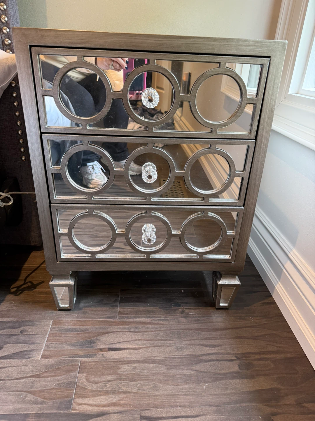 Mirrored 3-Drawer Nightstand