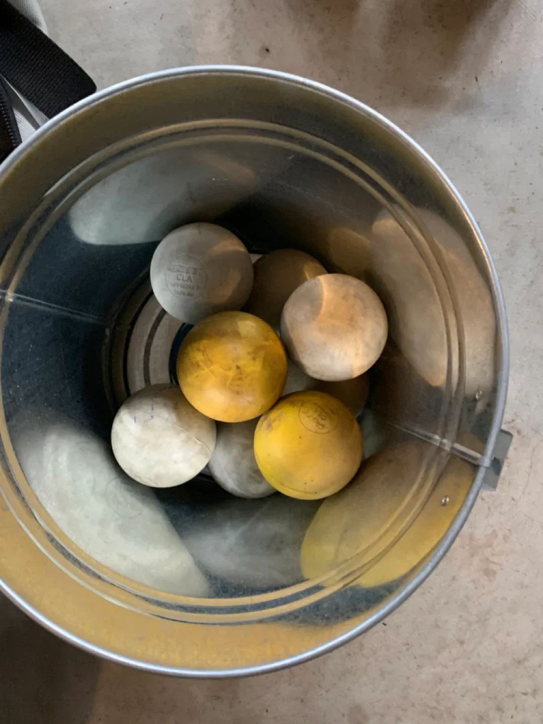 Lacrosse Sticks, Bag, Elbow Pads, shoes image indicator(9)