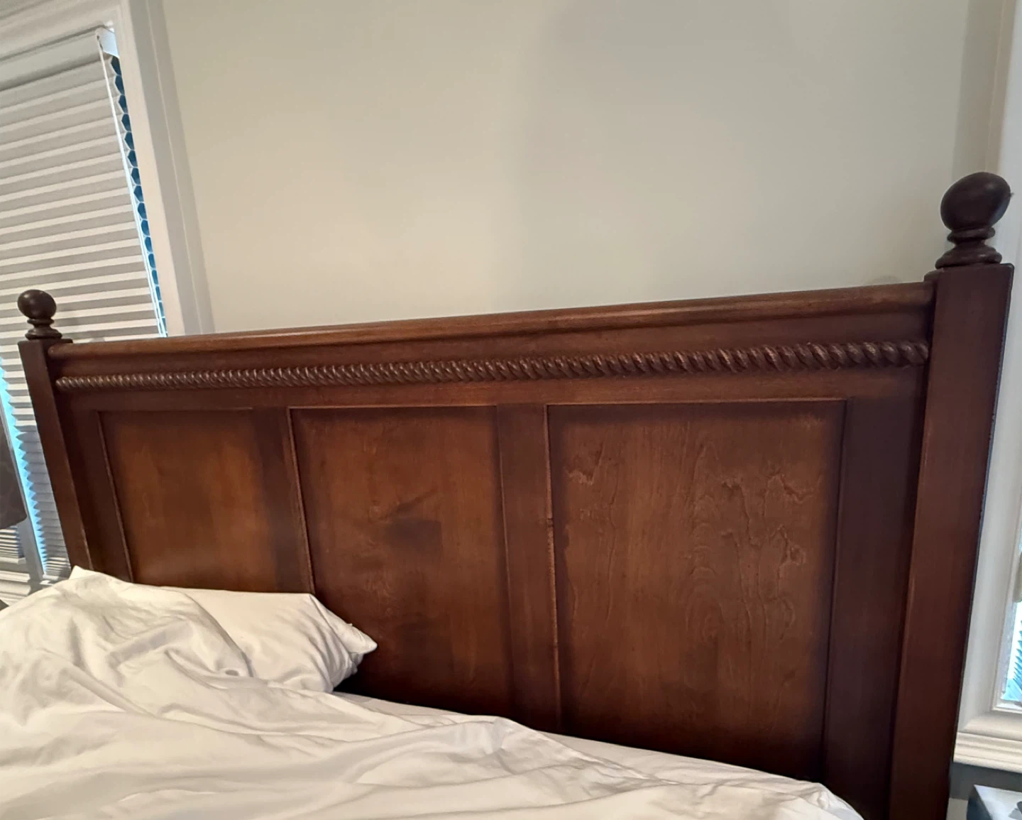 Bedroom Set - Bed, Dresser, Nightstand
