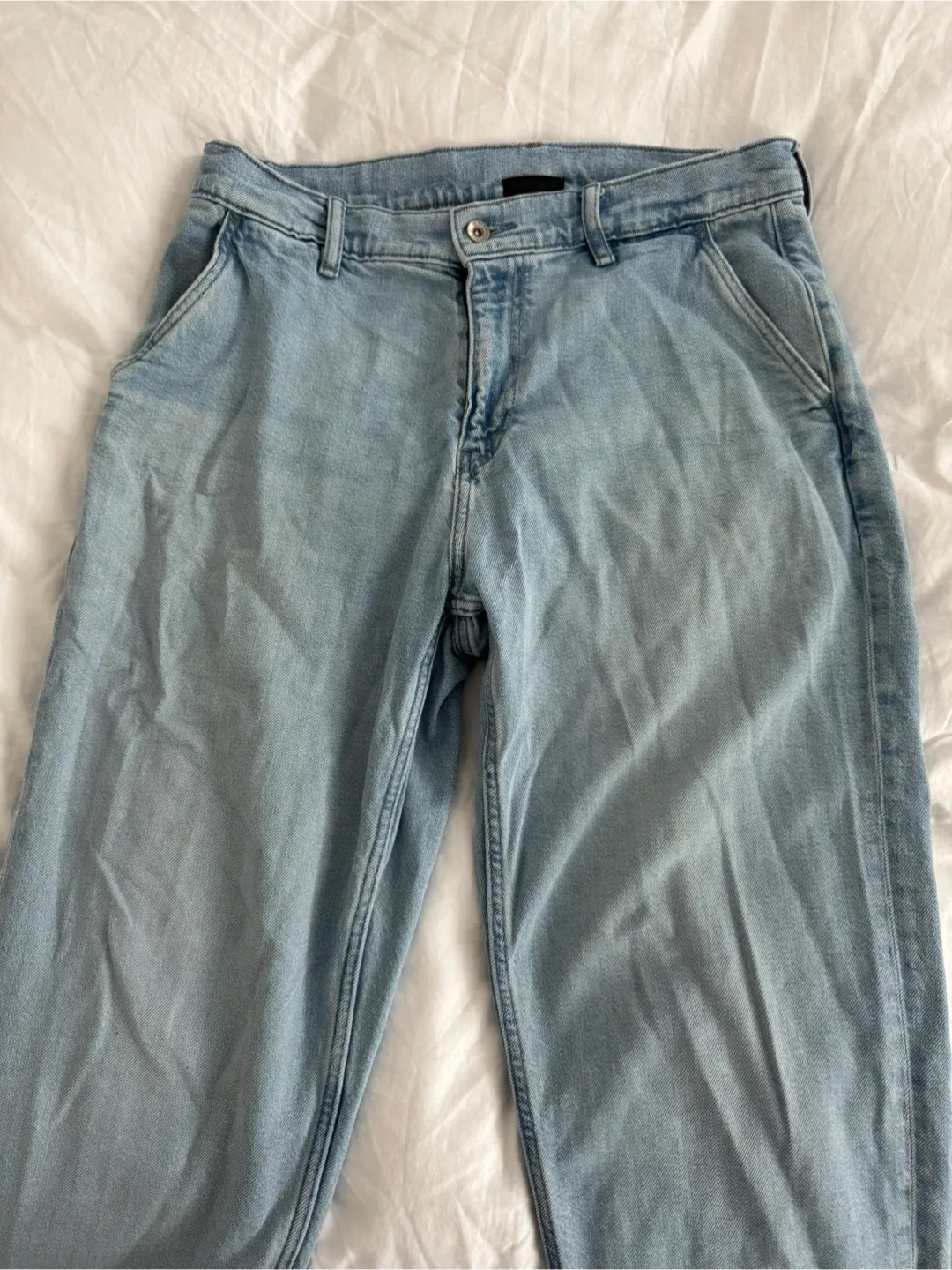 Uniqlo Relaxed Ankle Jeans - Off White, Size M image indicator(6)