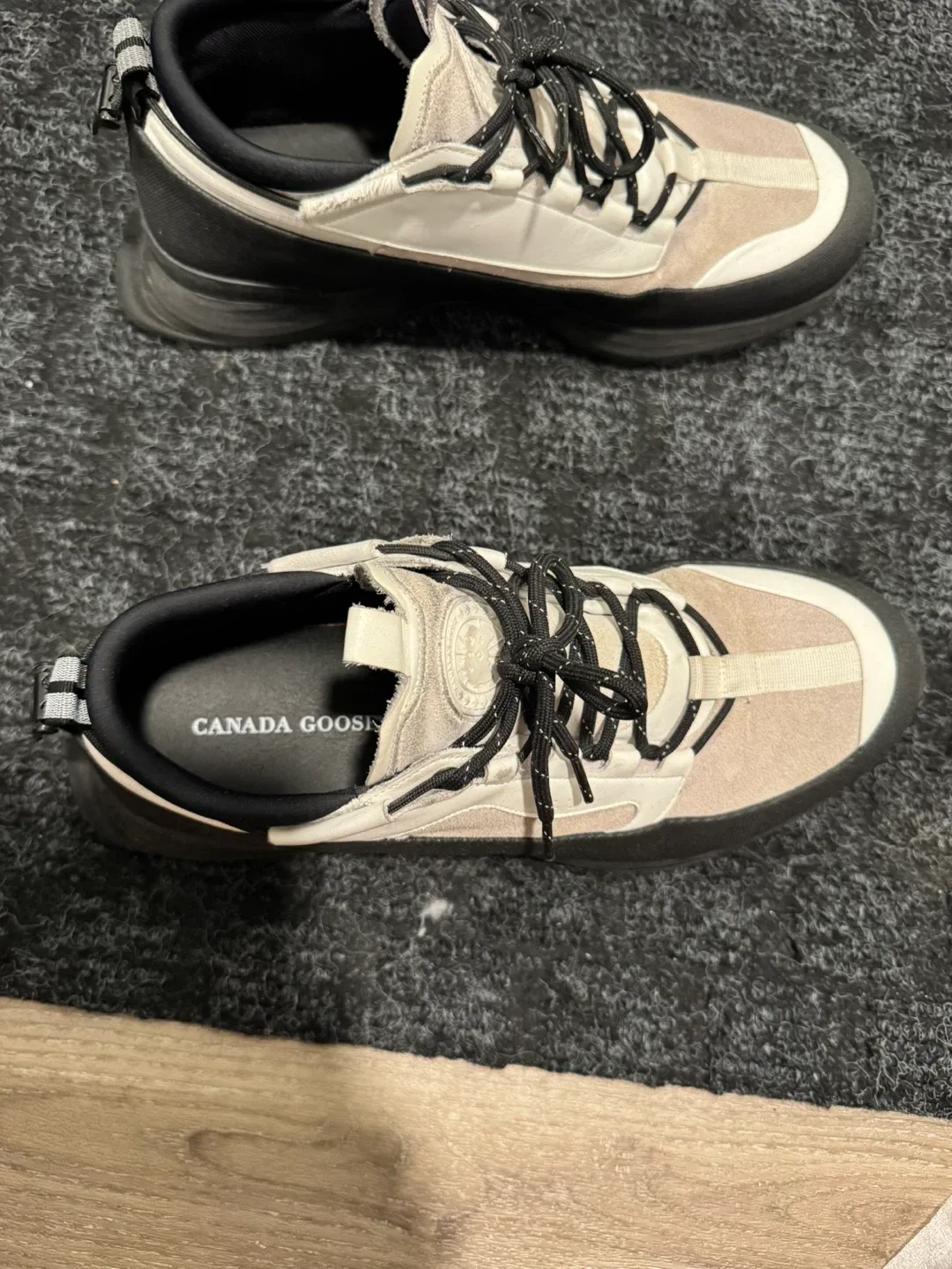 Canada Goose Sneakers - Size 11 image indicator(2)