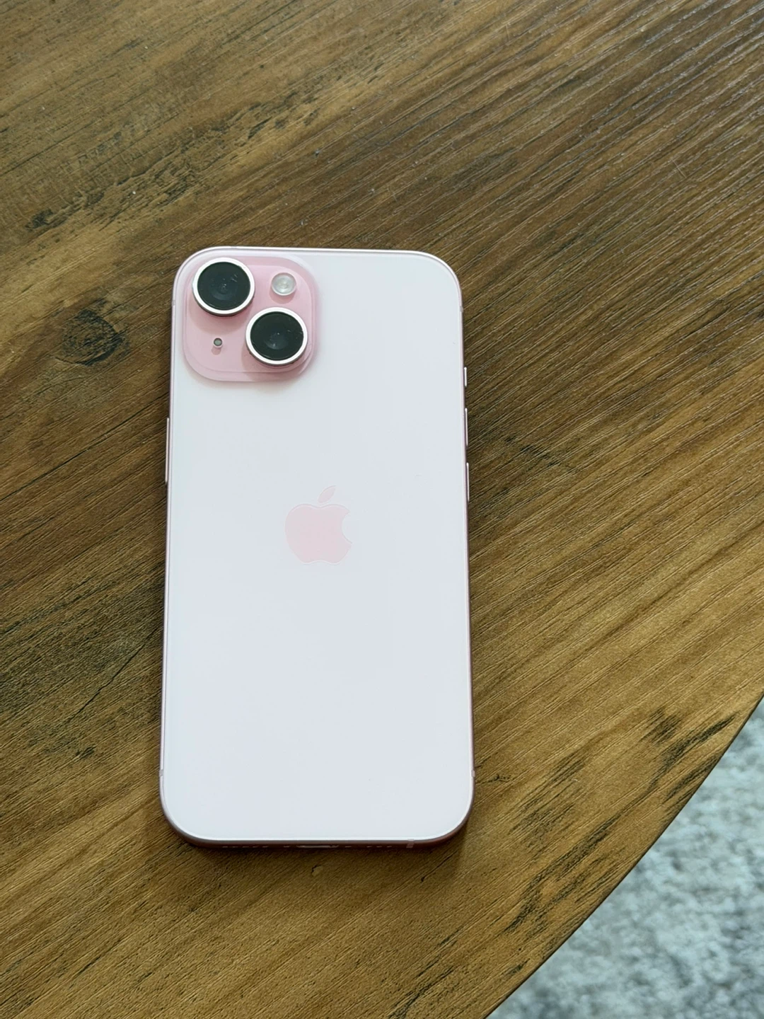 iPhone 15- pink- 128gb- unlocked - photo 2
