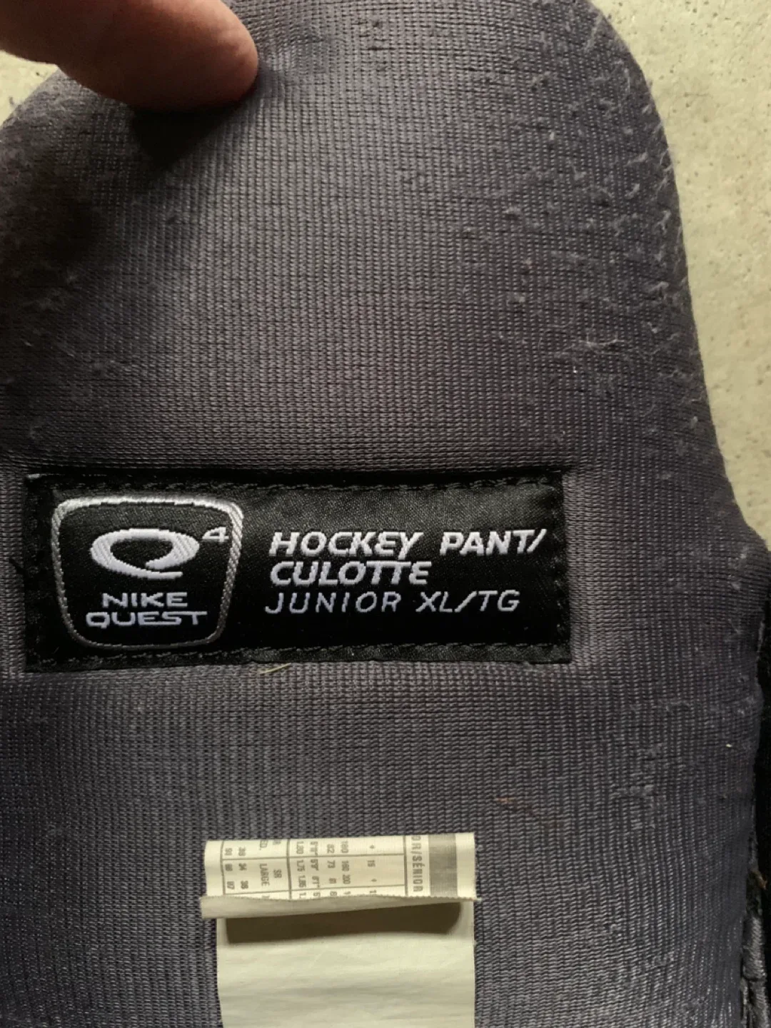 Nike Quest Hockey Pants - Junior XL image indicator(2)