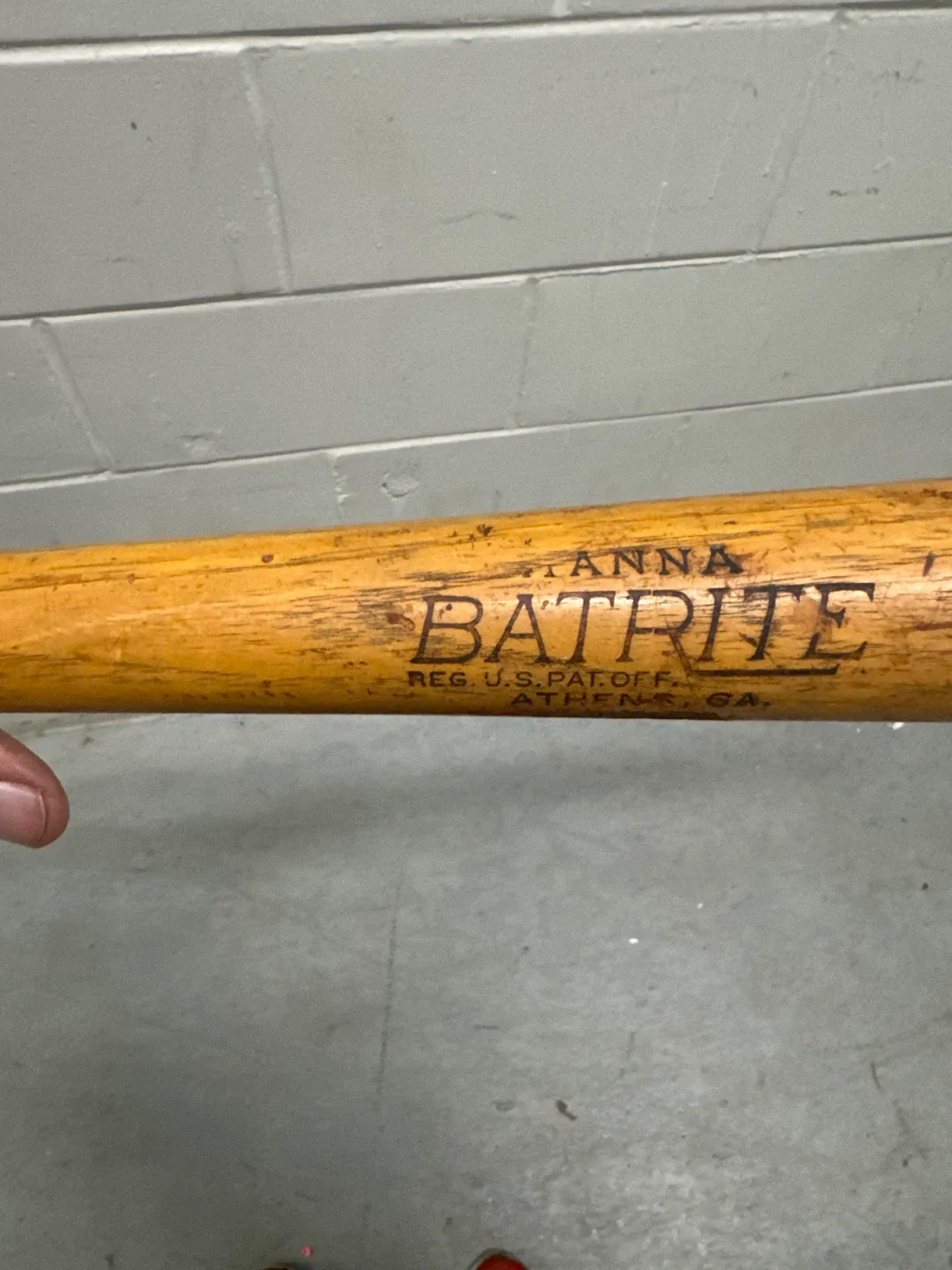 Vintage Hanna Batrite Baseball Bat image indicator(2)