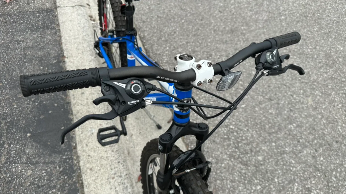 Rocky Mountain Edge 24” Bike image indicator(7)