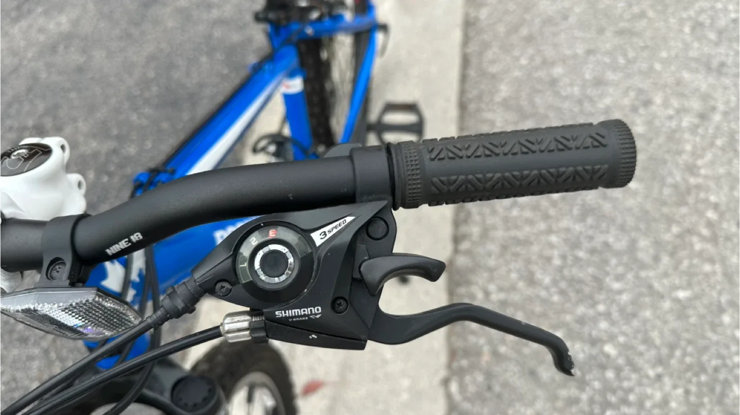 Rocky Mountain Edge 24” Bike image indicator(10)