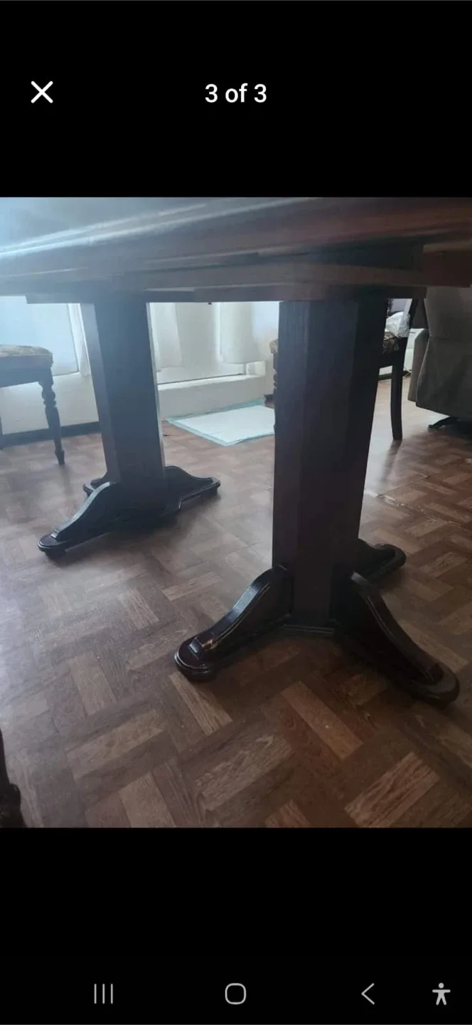 Dining Table and China Cabinet Set image indicator(2)