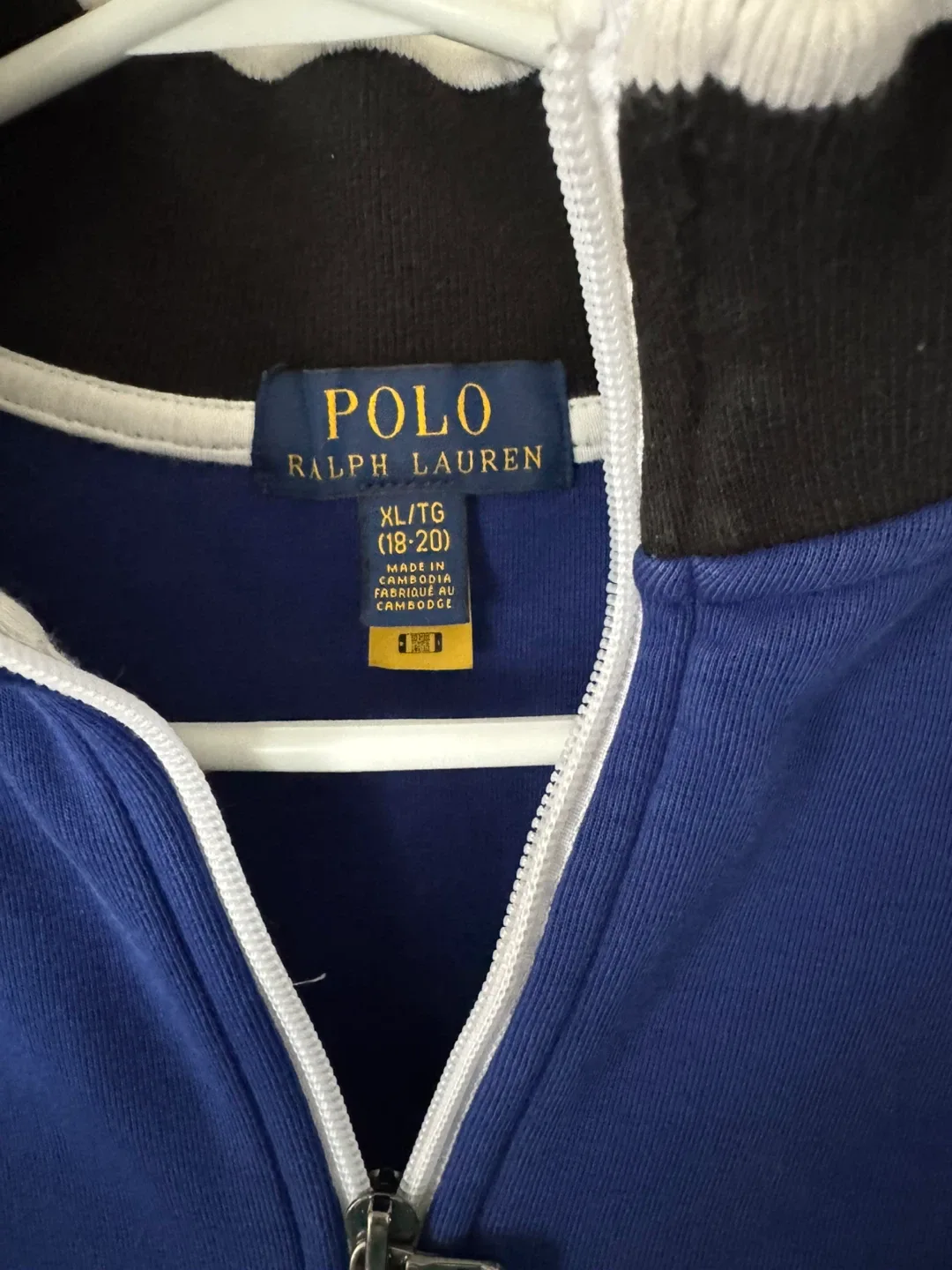 POLO RALPH LAUREN ZIPPERED SWEATSHIRT BOYS 18-20 SIZE image indicator(2)