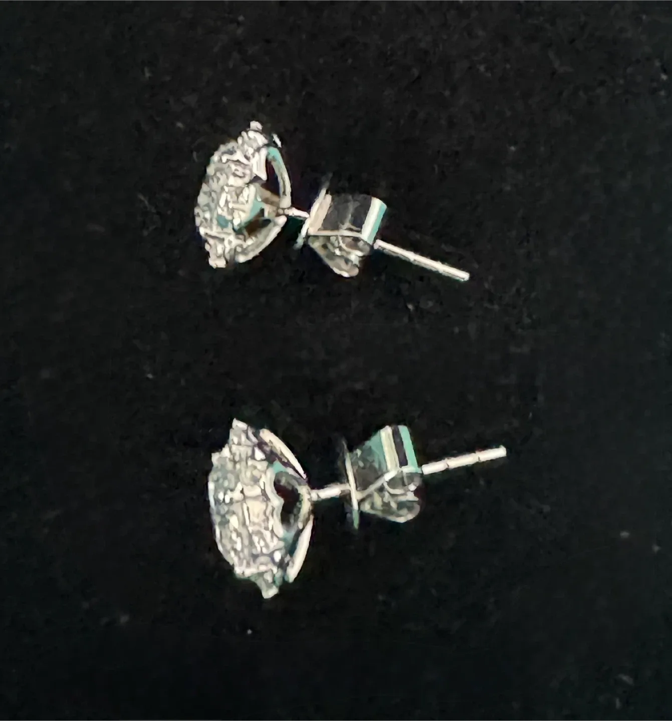 Selling new  14k 1.2g Dainty lab Diamond Earring image indicator(7)