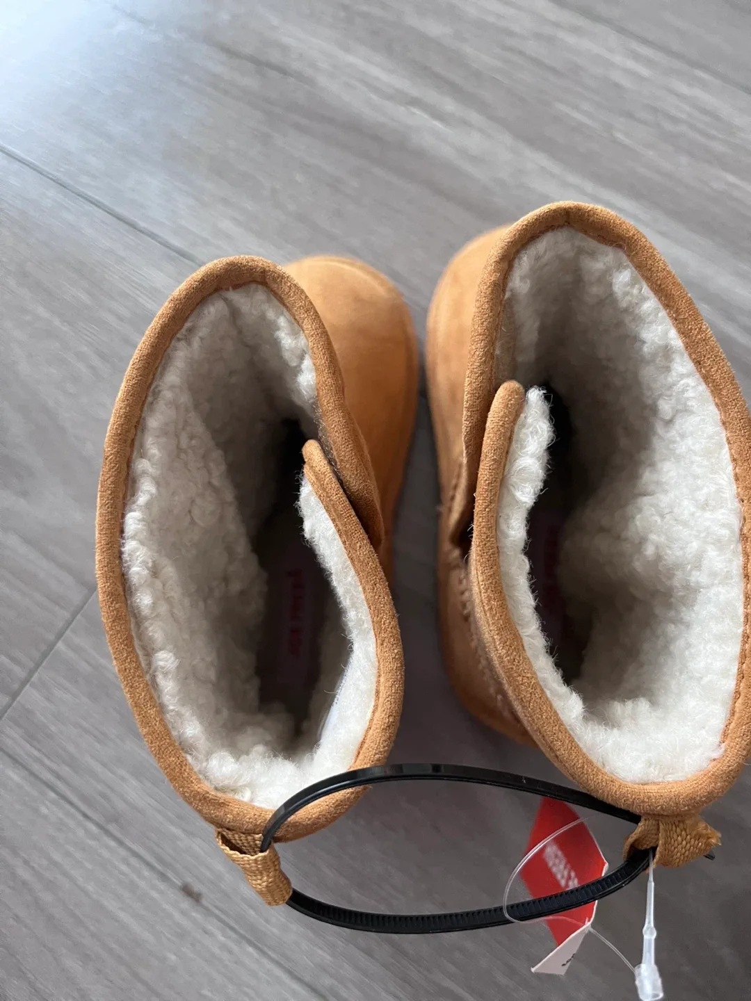 New Joe fresh Brown Winter kids  Boots - Size 10 image indicator(3)