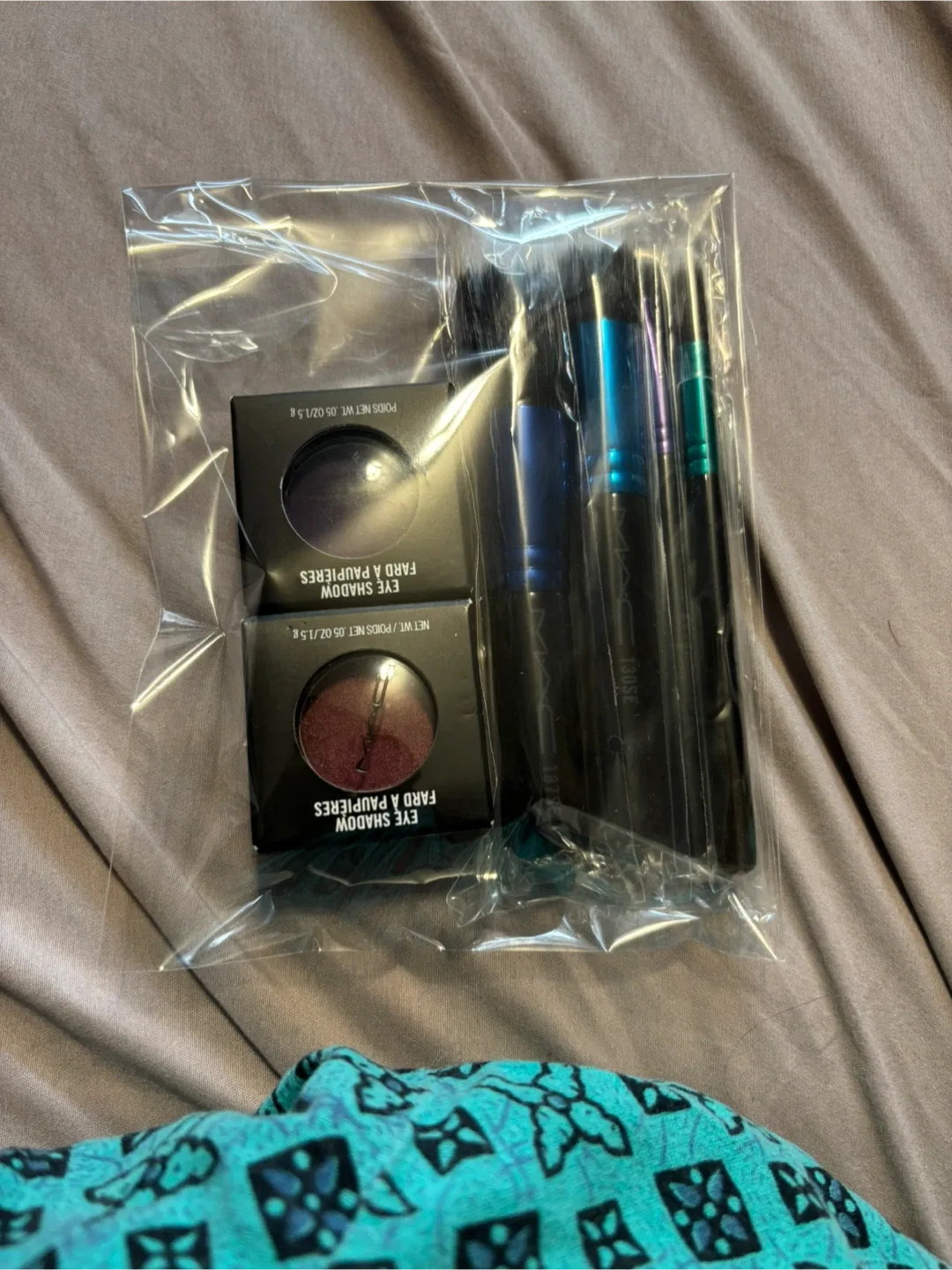 New Makeup Lot: MAC, Bobbi Brown, Too Faced + image indicator(5)