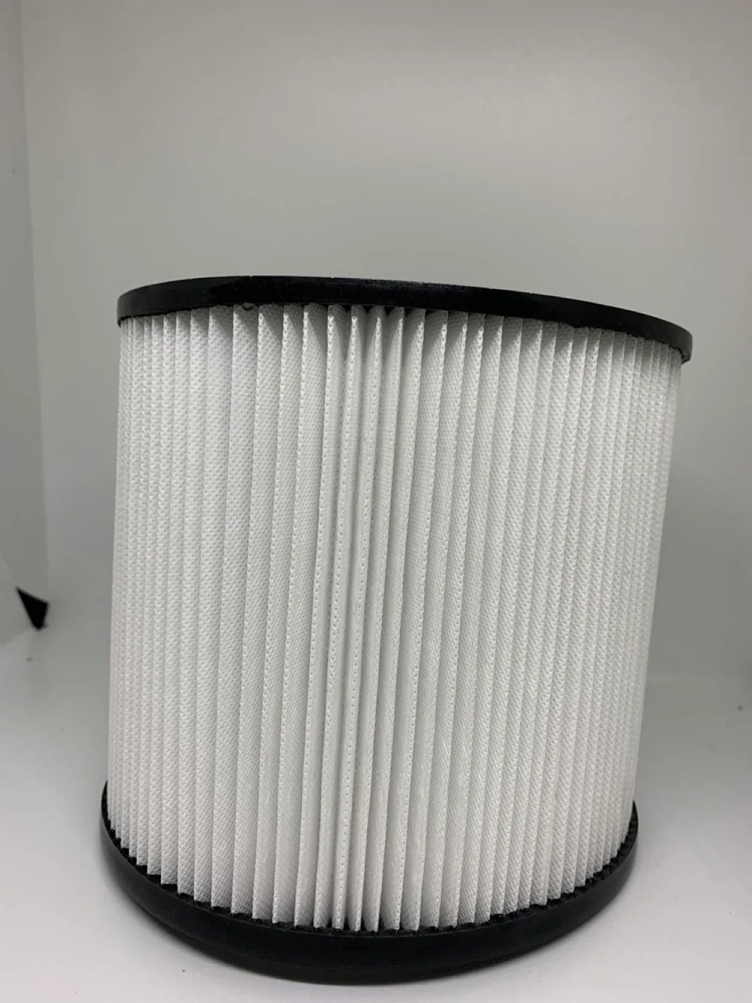 HEPA cartridge filter for a wet/dry shop vacuum thumbnail