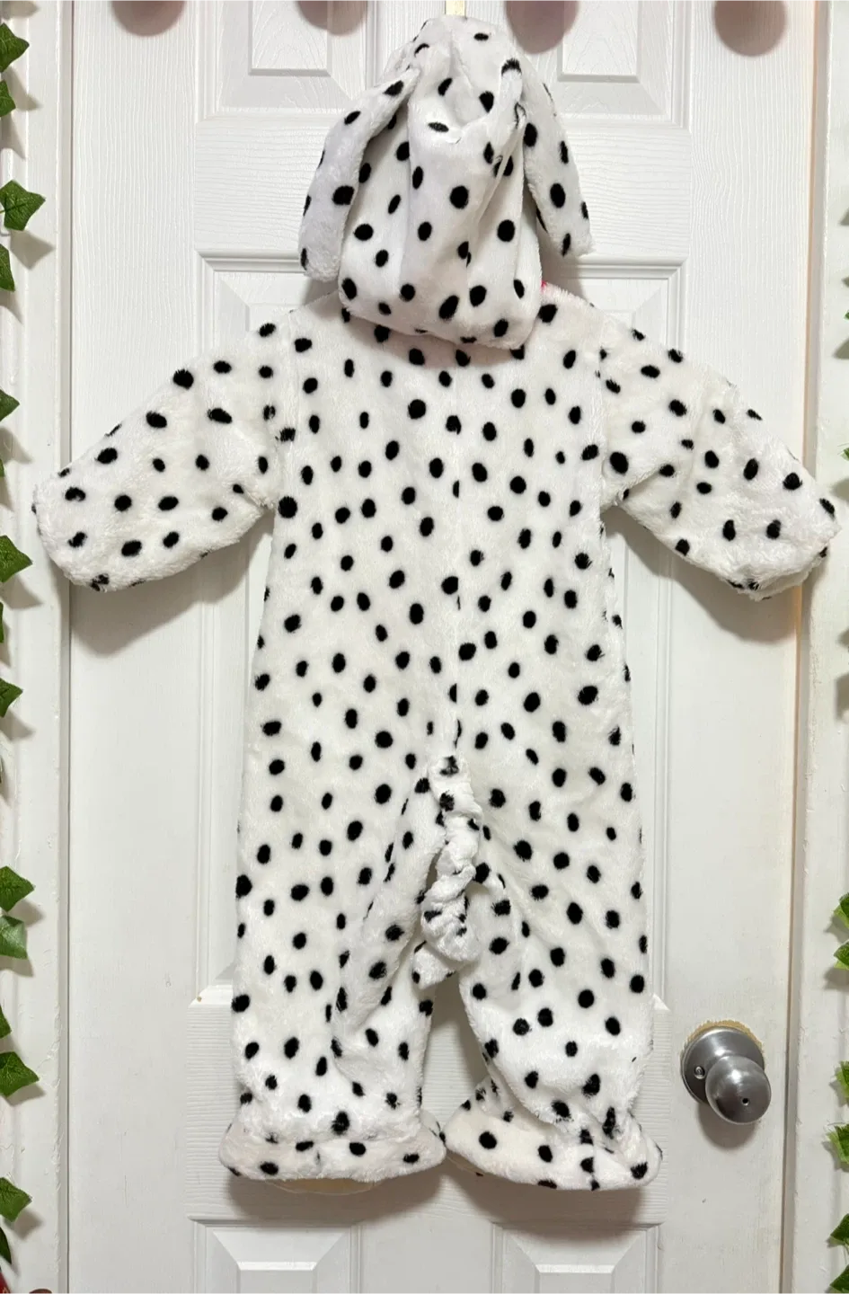 Dalmatian Costume for Halloween 18-24 months image indicator(2)