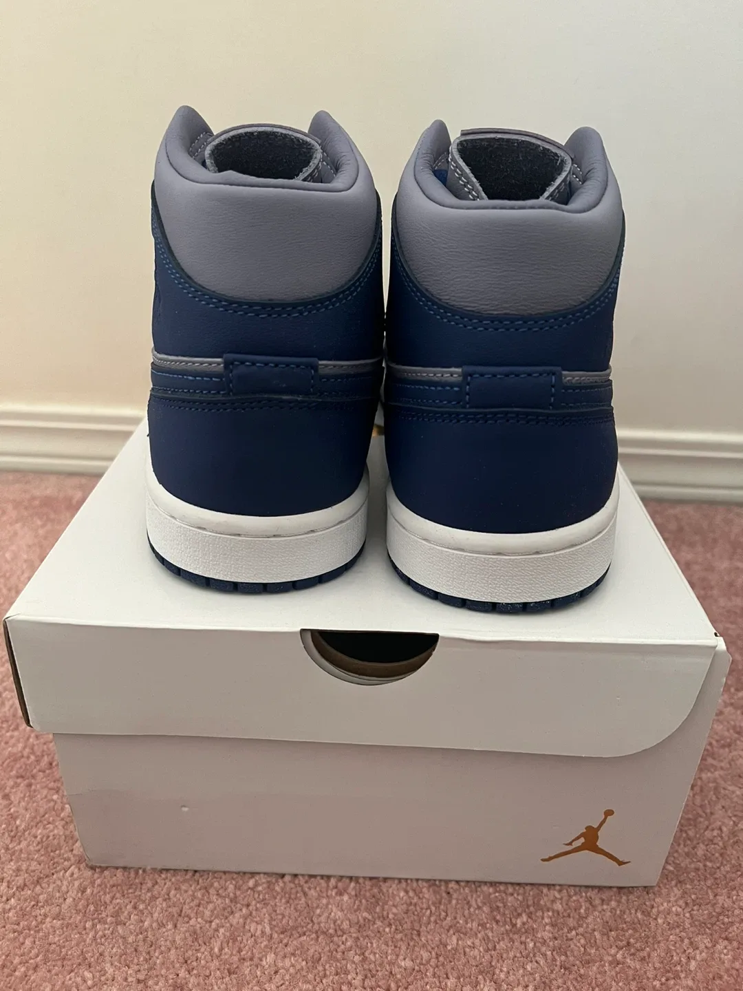 Air Jordan 1 Mid SE Shoes - Size 7 Women’s - Royal Blue/ Purple image indicator(3)