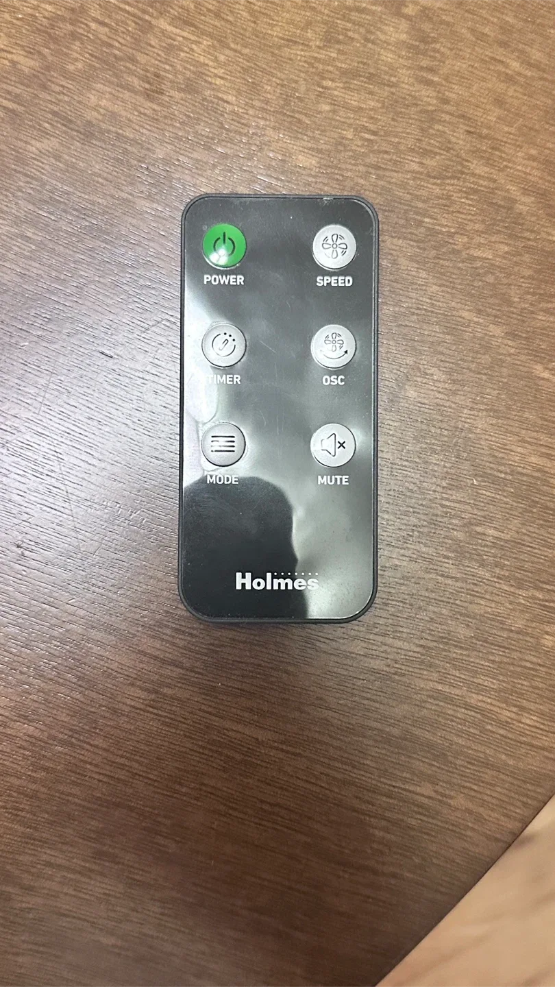 Holmes Black Tower Fan with Remote image indicator(2)