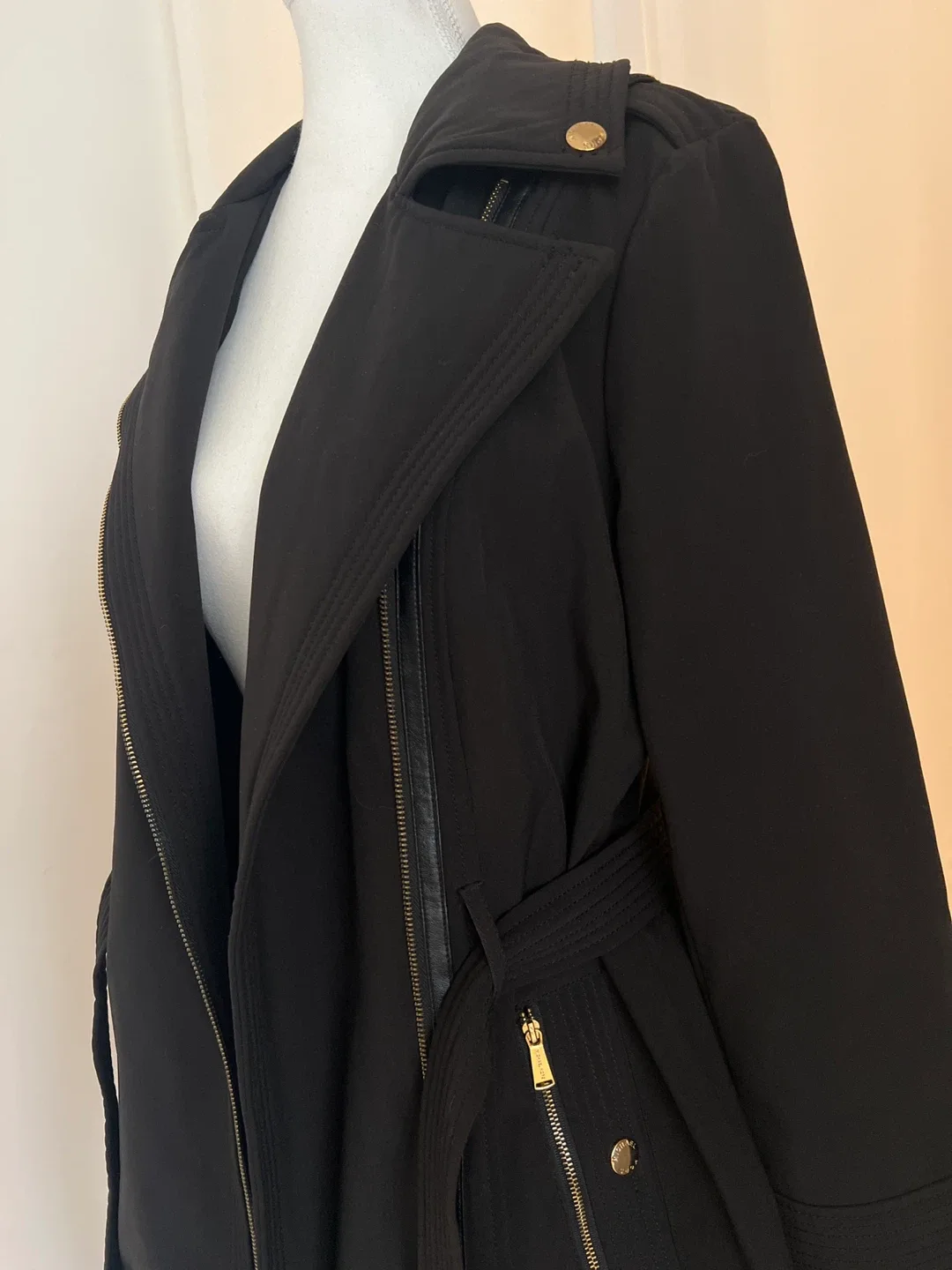 Michael Kors Black Belted Jacket - Size Small image indicator(7)