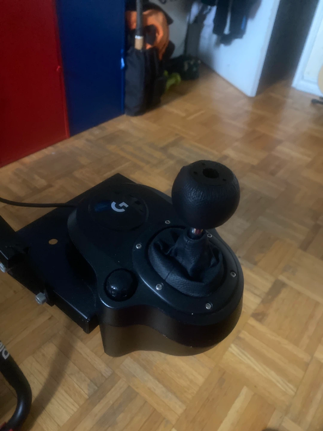 Logitech G920 Racing Wheel, Pedals & Shifter - photo 3