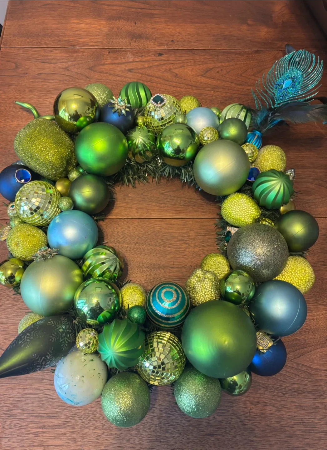 Festive Green Christmas Ornament Wreath image indicator(8)