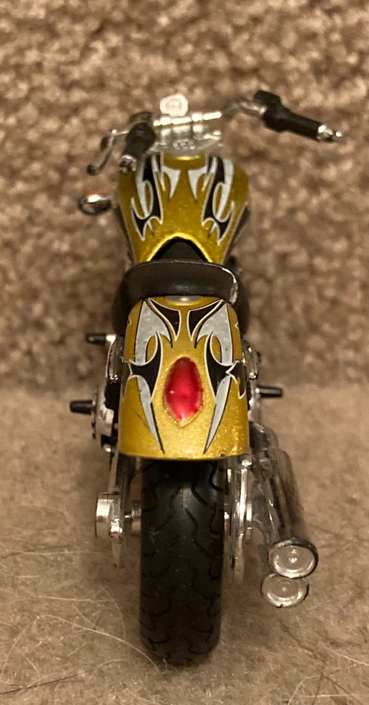 Victory 106 Motorcycle Model - photo 3