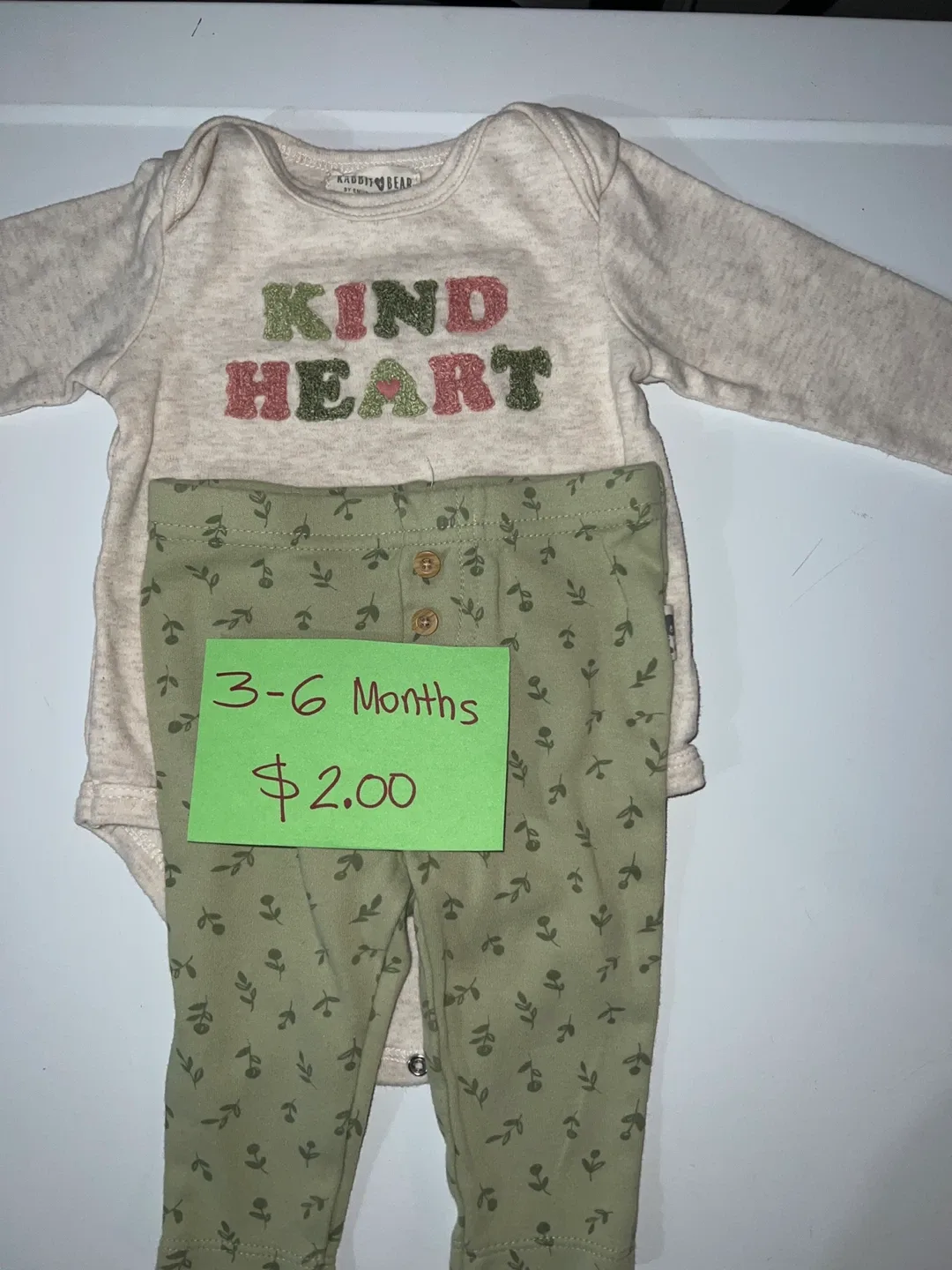 Baby Clothes Bundle (3-18 Months) image indicator(2)