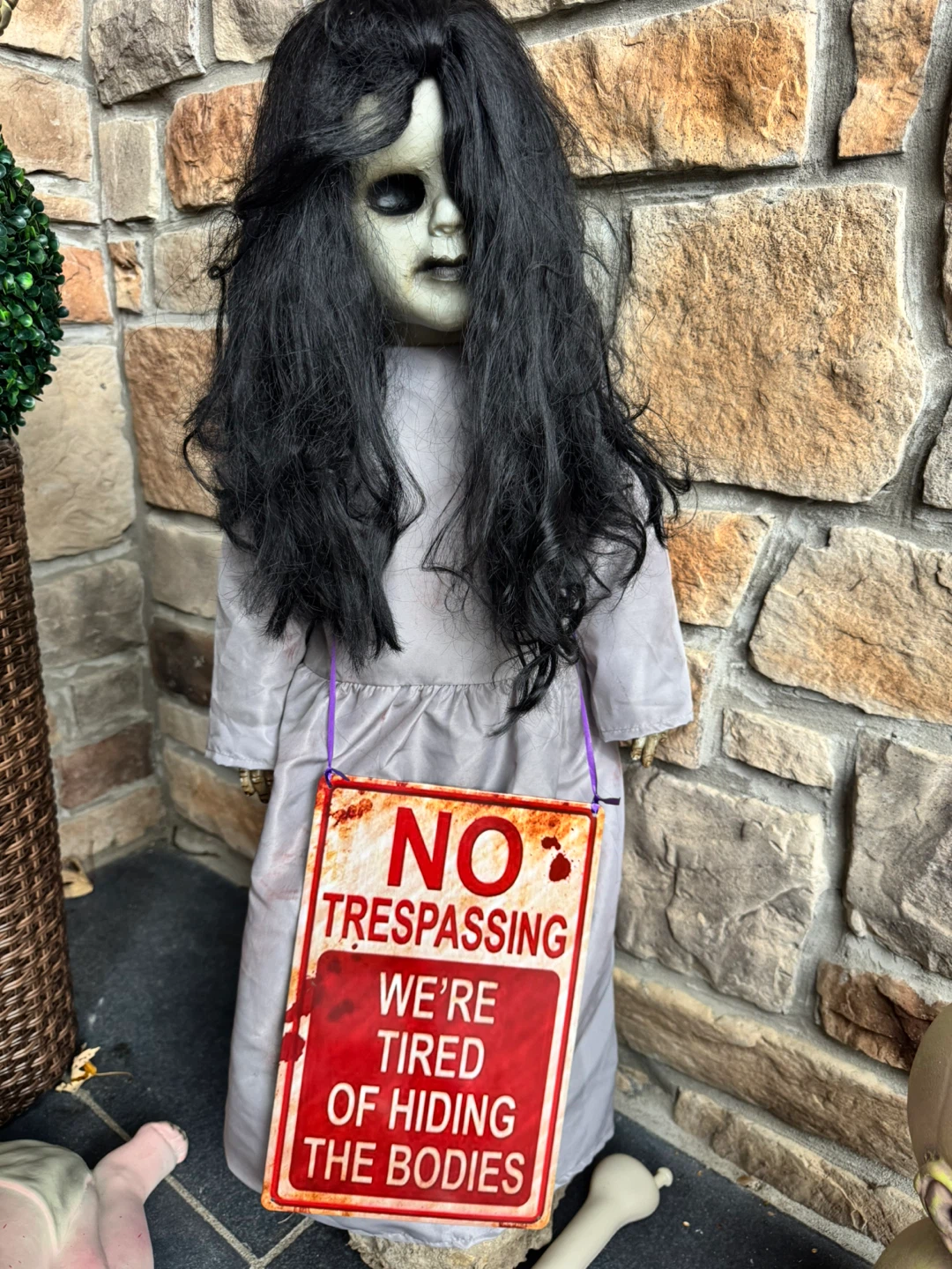 2.9 Ft Sinister Spirit Doll with box - photo 5