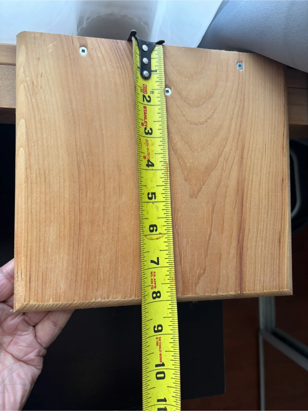 Wooden Entryway Shelf with Pegs - photo 4
