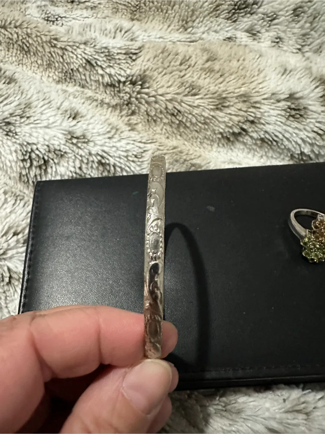 Ring and Bangle Set image indicator(2)