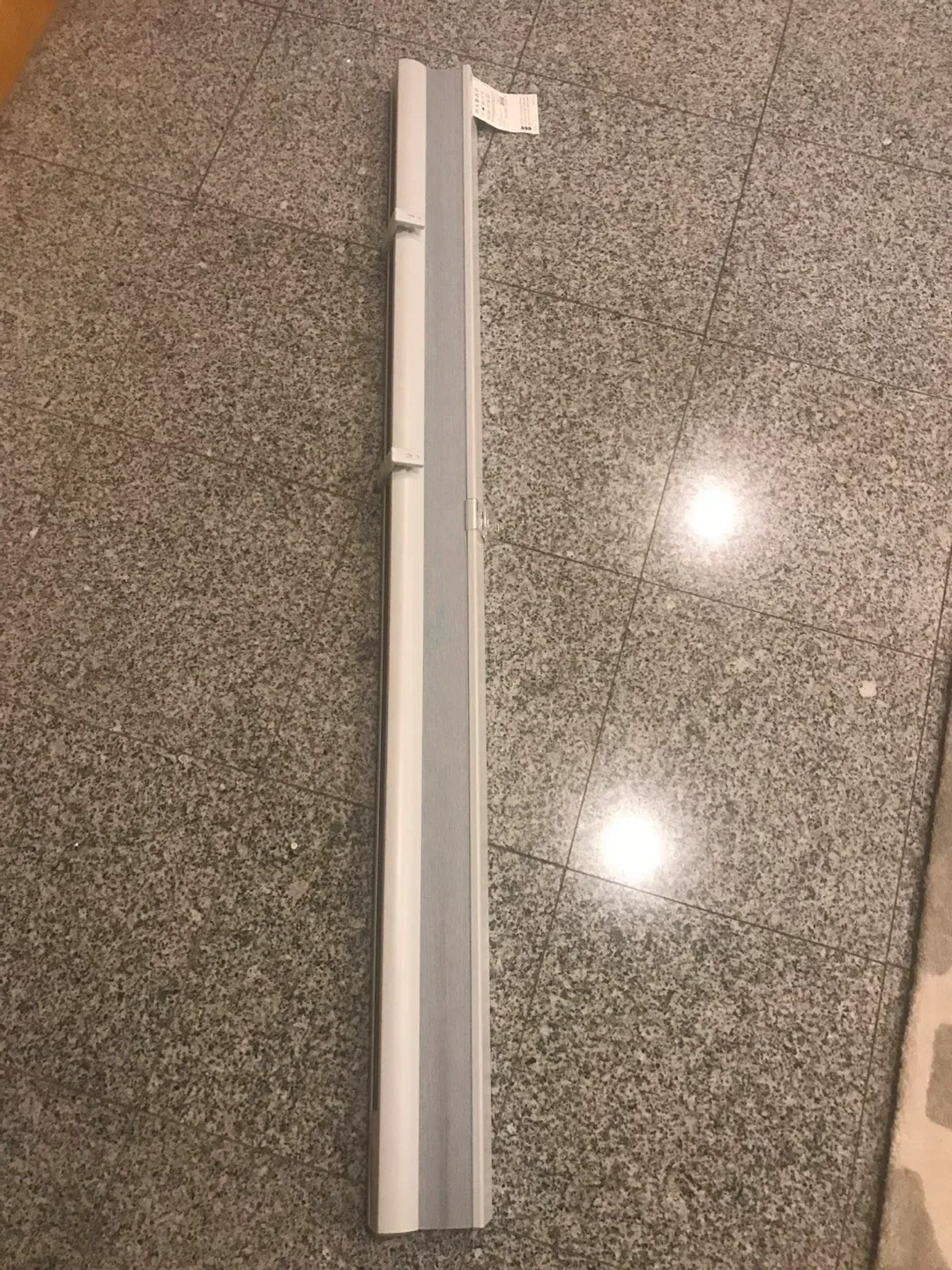 Foldable curtain image indicator(3)