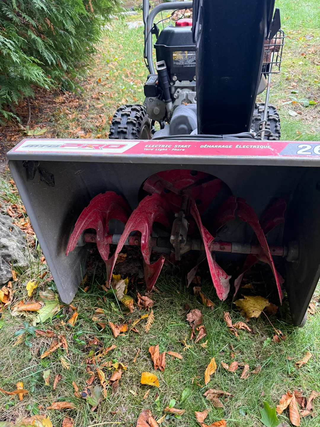 MTD Pro 26" Snowblower - Electric Start image indicator(6)